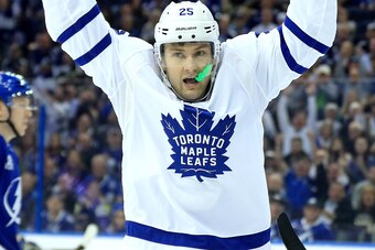 TAMPA, FL - MARCH 20:  James van Riemsdyk #25 of the Toronto Maple Leafs celebrates a goal in his 600th NHL game during a game against the Tampa Bay Lightning at Amalie Arena on March 20, 2018 in Tampa, Florida.  (Photo by Mike Ehrmann/Getty Images)