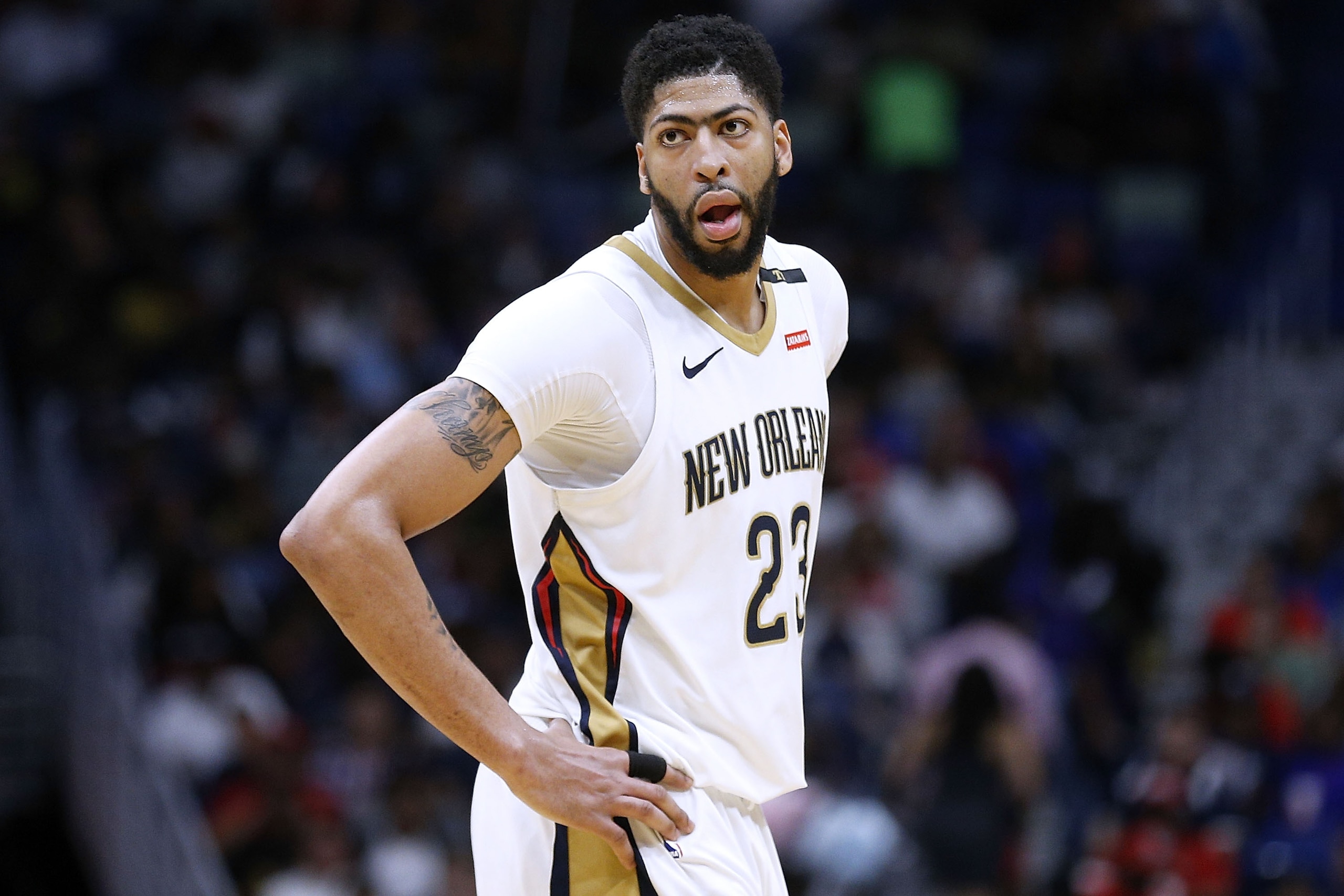 NEW ORLEANS, LA - MARCH 27: Anthony Davis #23 of the New Orleans Pelicans reacts during the second half against the Portland Trail Blazers at the Smoothie King Center on March 27, 2018 in New Orleans, Louisiana. NOTE TO USER: User expressly acknowledges NEW ORLEANS, LA - MARCH 27: Anthony Davis #23 of the New Orleans Pelicans reacts during the second half against the Portland Trail Blazers at the Smoothie King Center on March 27, 2018 in New Orleans, Louisiana. NOTE TO USER: User expressly acknowledges