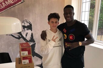 Sam Morgan makes a delivery to Manchester City's Benjamin Mendy.