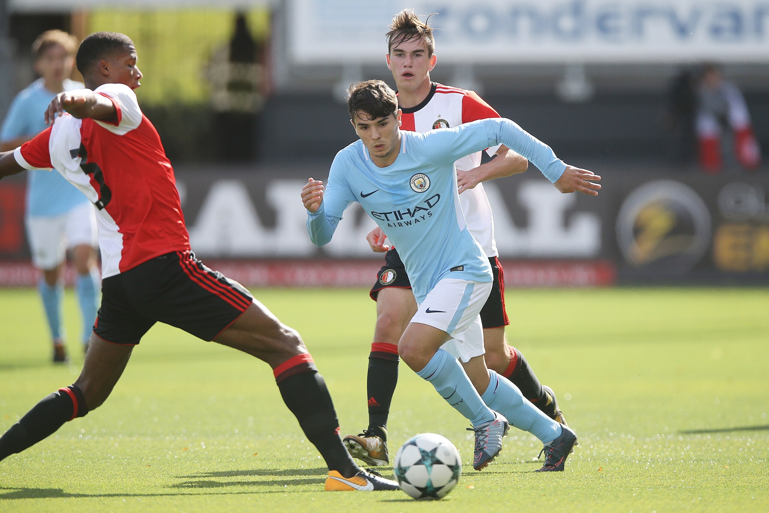 Noah Lewis of Feyenoord 019, Benjamin Garre of Manchester City O19, Boyd Reith of Feyenoord 019 during the UEFA Youth League match between Feyenoord Rotterdam O19 and Manchester City O19 at the van Donge & de Roo stadium on September 13, 2017 in Rotterdam Noah Lewis of Feyenoord 019, Benjamin Garre of Manchester City O19, Boyd Reith of Feyenoord 019 during the UEFA Youth League match between Feyenoord Rotterdam O19 and Manchester City O19 at the van Donge & de Roo stadium on September 13, 2017 in Rotterdam