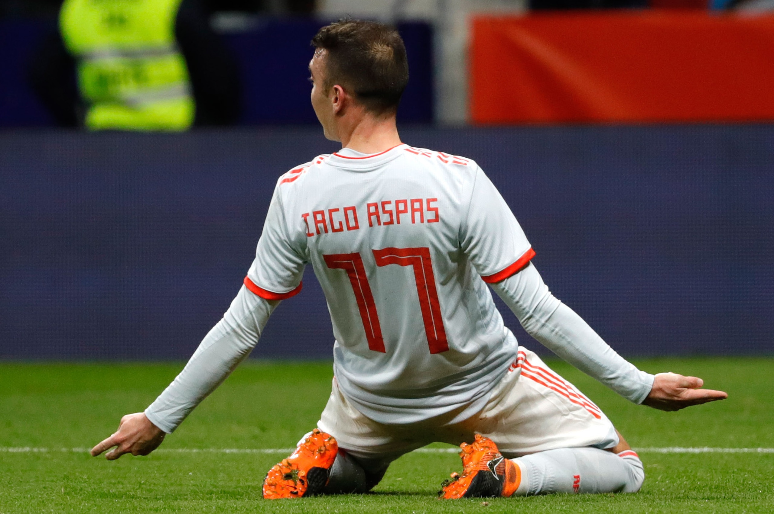 MADRID, SPAIN - MARCH 27: Iago Aspas of Spain celebrates after scoring his team`s fifth goal during the international friendly between Spain and Argentina at Wanda Metropolitano on March 27, 2018 in Madrid, Spain. (Photo by TF-Images/Getty Images)