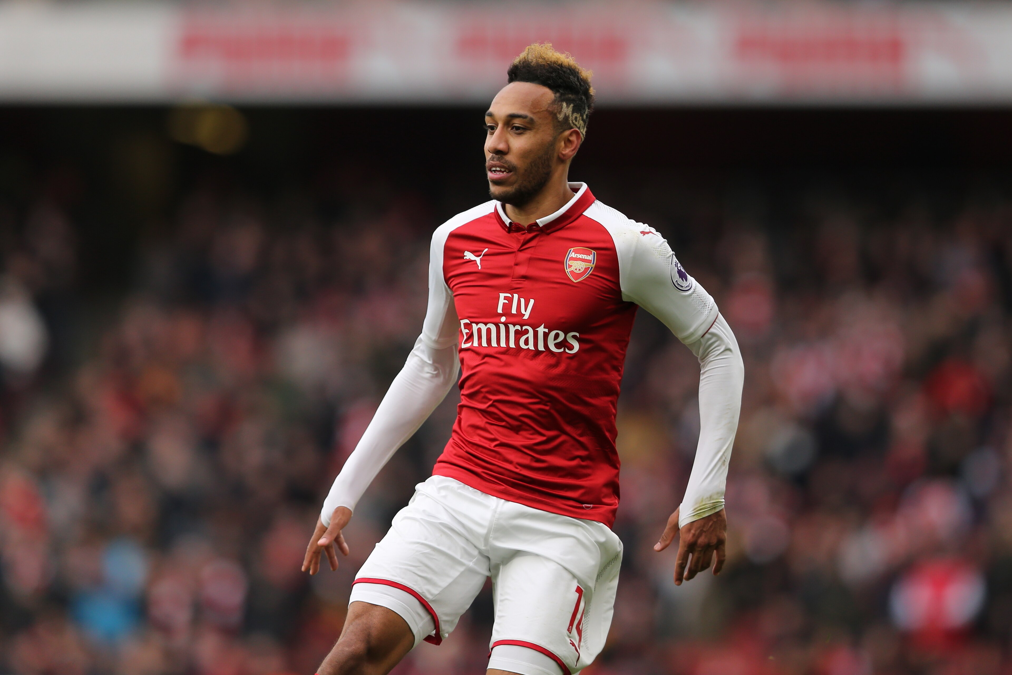 LONDON, ENGLAND - APRIL 01: Pierre-Emerick Aubameyang of Arsenal during the Premier League match between Arsenal and Stoke City at Emirates Stadium on April 1, 2018 in London, England. (Photo by James Williamson - AMA/Getty Images)