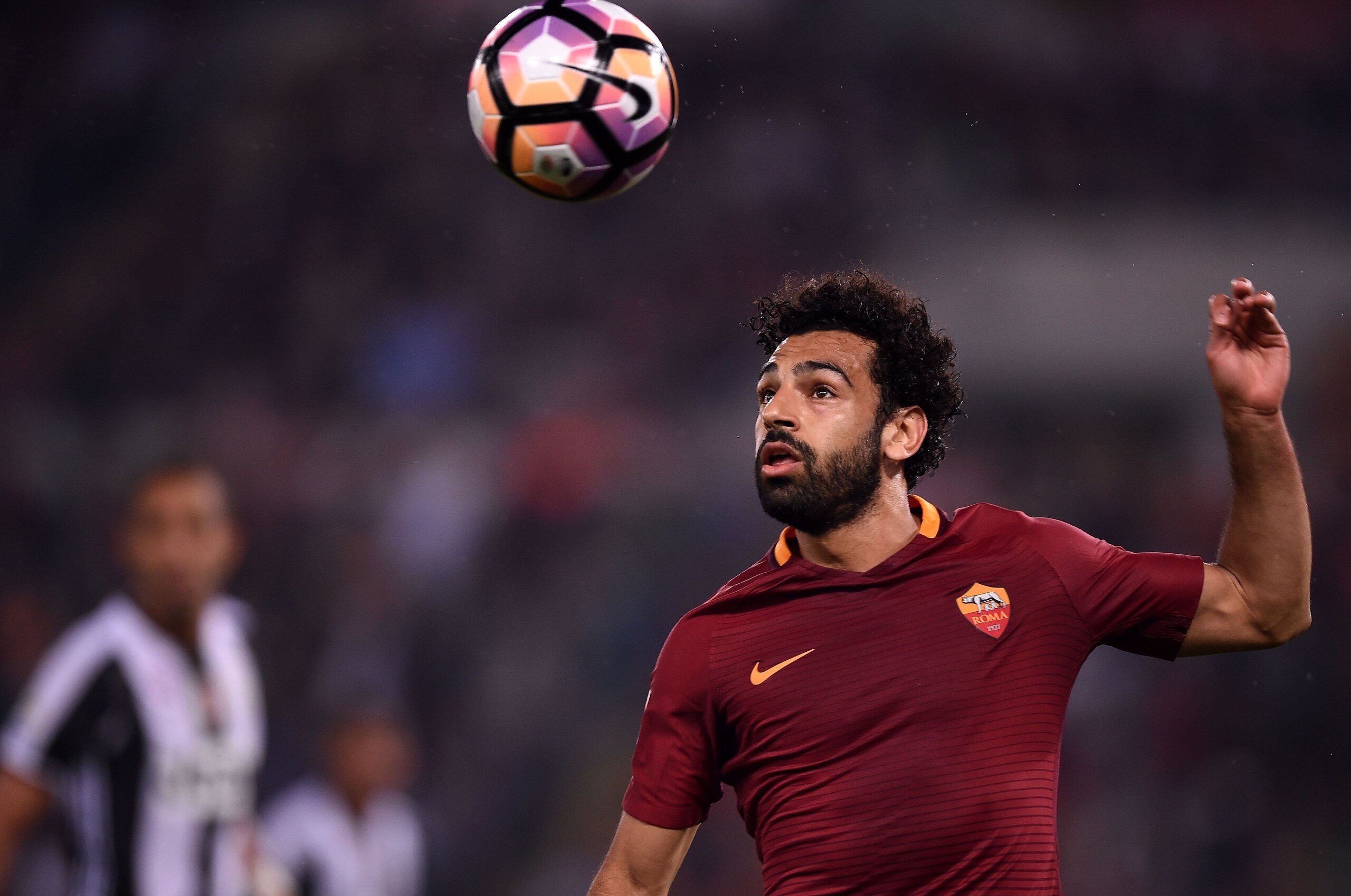 Roma's midfielder from Egypt Mohamed Salah eyes the ball during the Italian Serie A football match Roma vs Juventus, on May 14, 2017 at Rome's Olympic stadium. / AFP PHOTO / FILIPPO MONTEFORTE (Photo credit should read FILIPPO MONTEFORTE/AFP/Getty Roma's midfielder from Egypt Mohamed Salah eyes the ball during the Italian Serie A football match Roma vs Juventus, on May 14, 2017 at Rome's Olympic stadium. / AFP PHOTO / FILIPPO MONTEFORTE (Photo credit should read FILIPPO MONTEFORTE/AFP/Getty