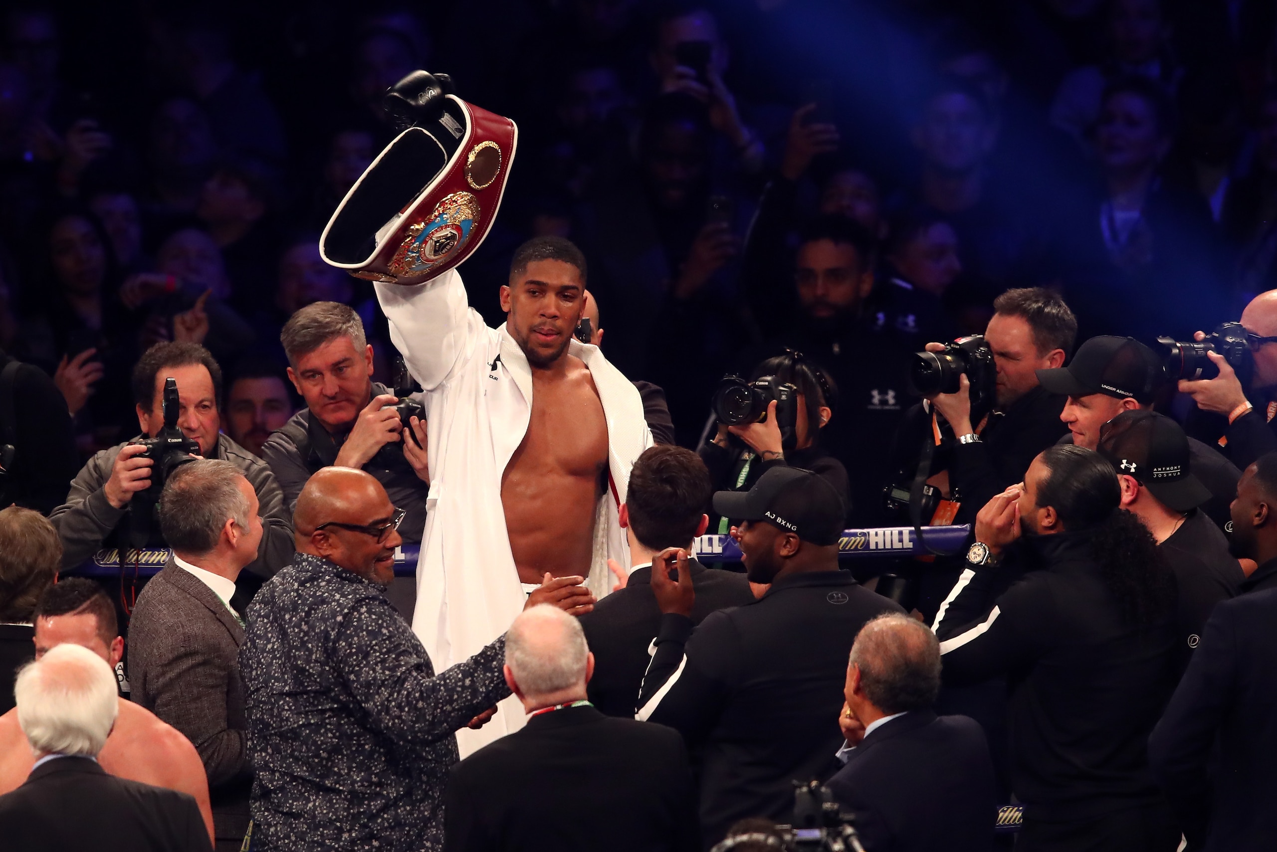 CARDIFF, WALES - MARCH 31:  Anthony Joshua celebrates his points win over Joseph Parker after there WBA, IBF, WBO & IBO Heavyweight Championship title fight at Principality Stadium on March 31, 2018 in Cardiff, Wales.  (Photo by Julian Finney/Getty Images