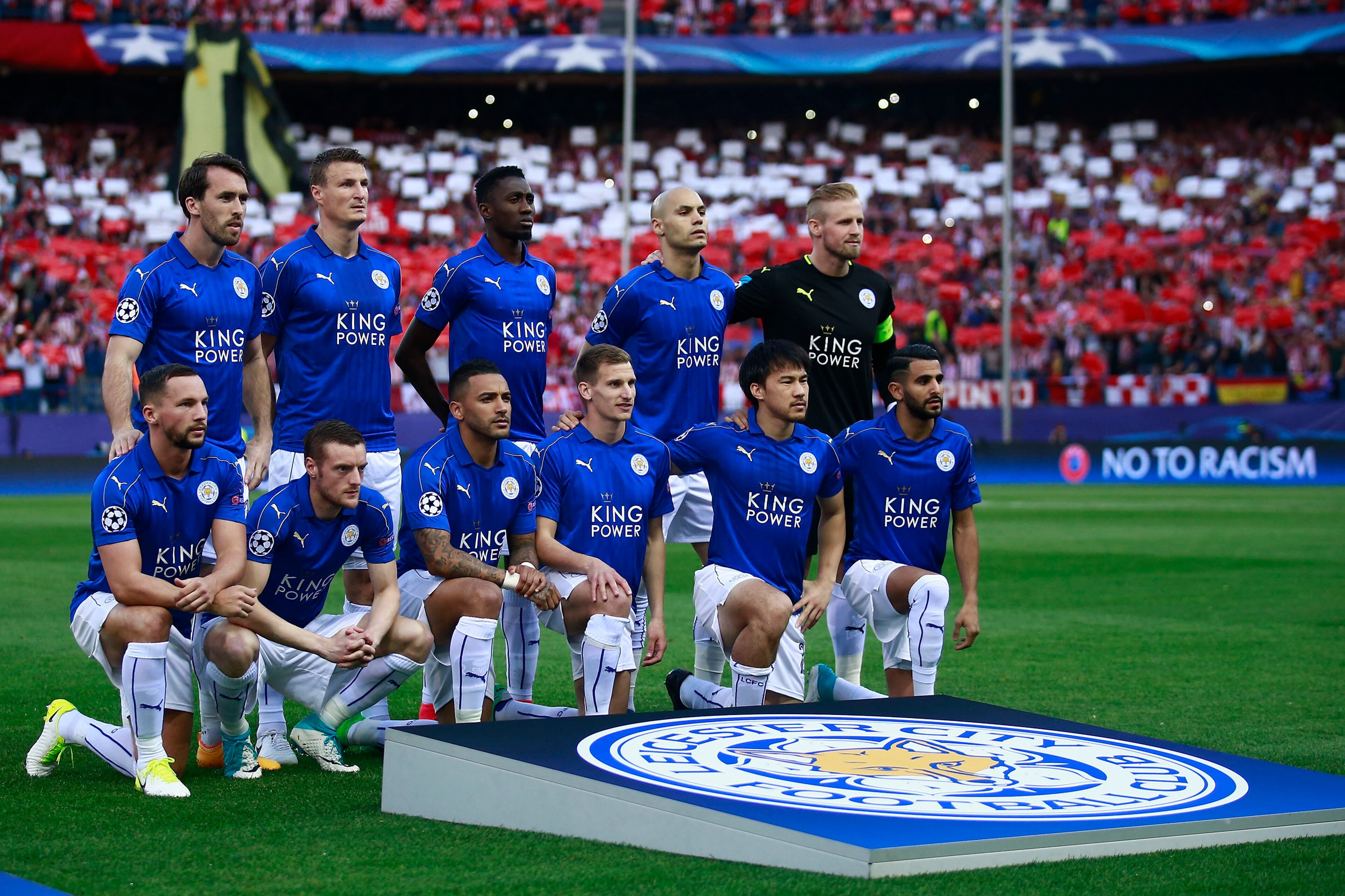 MADRID, SPAIN - APRIL 12: Leicester City FC line up prior to start the UEFA Champions League Quarter Final first leg match between Club Atletico de Madrid and Leicester City at Vicente Calderon Stadium on April 12, 2017 in Madrid, Spain.  (Photo by Gonzal