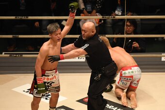 SAITAMA, JAPAN - DECEMBER 31:  Tenshin Nasukawa of Japan reacts in the kick boxing bout against Yamato Fujita during the RIZIN Fighting World Grand-Prix 2017 final Round at Saitama Super Arena on December 31, 2017 in Saitama, Japan.  (Photo by Etsuo Hara/