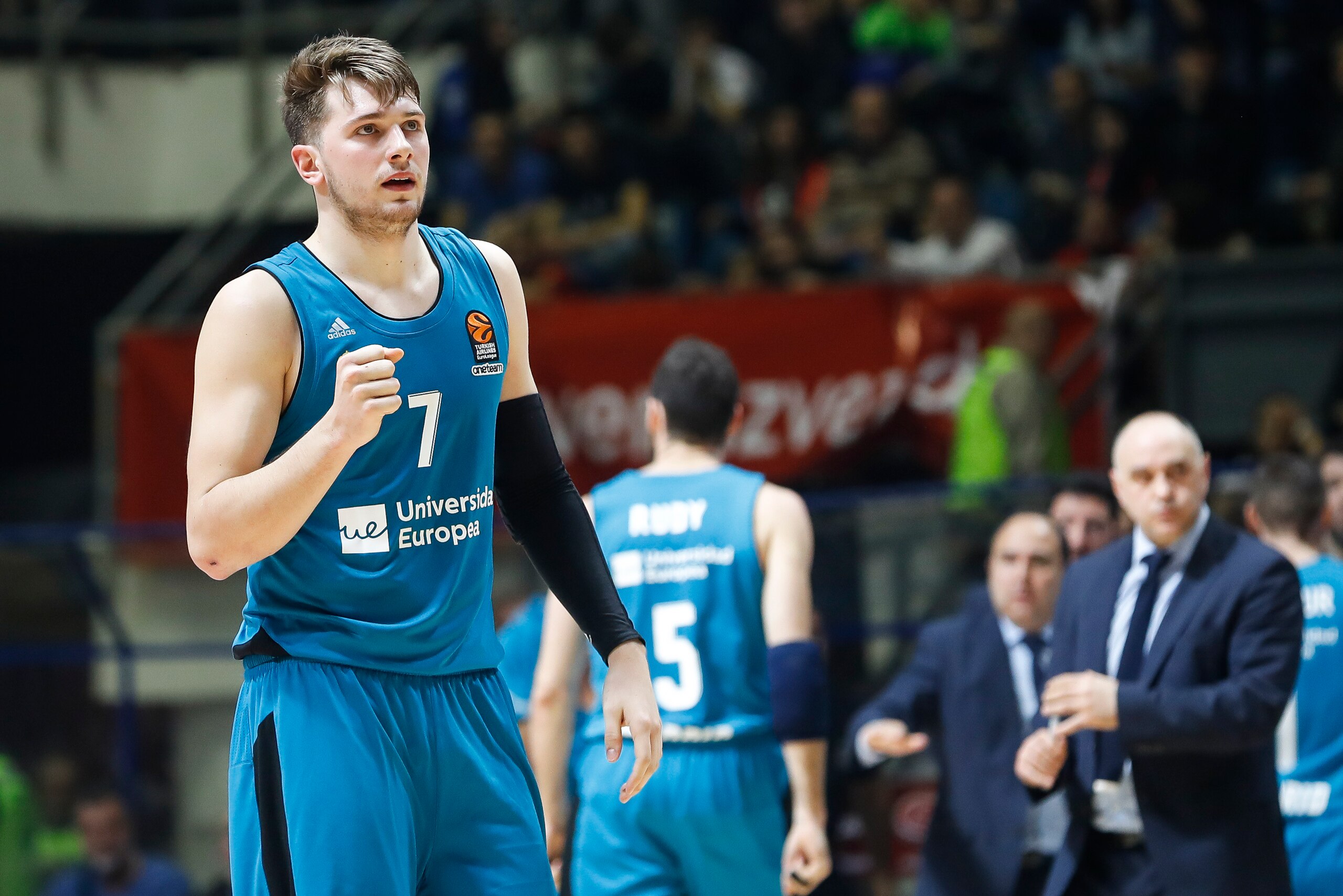 BELGRADE, SERBIA - MARCH 30: Luka Doncic (L) of Real Madrid reacts during the 2017/2018 Turkish Airlines EuroLeague Regular Season game between Crvena Zvezda mts Belgrade and Real Madrid at Aleksandar Nikolic Hall on March 30, 2018 in Belgrade, Serbia. (P