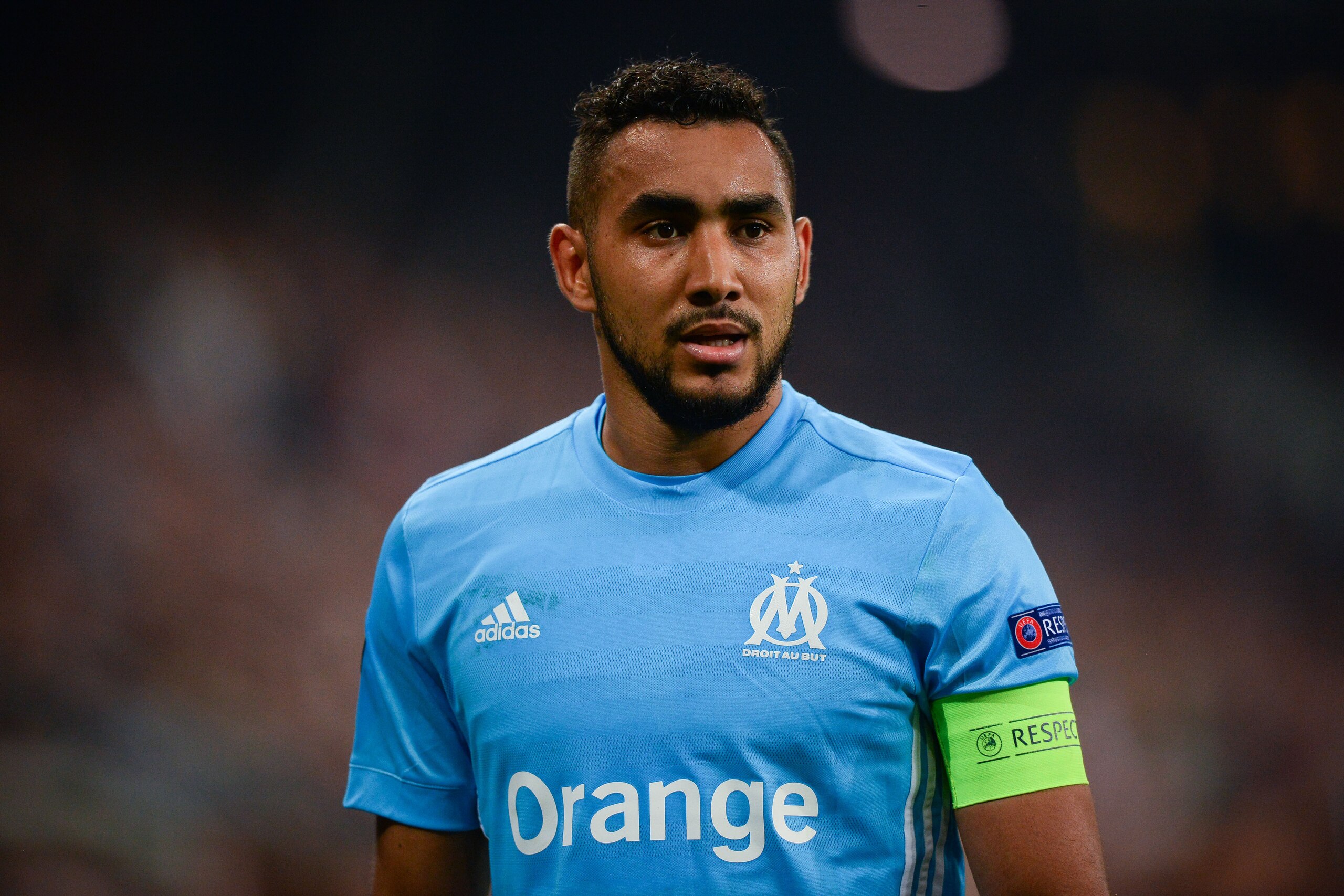 Marseille's French forward Dimitri Payet reacts during the UEFA Europa League semi-final second leg match between FC Salzburg and Olympique de Marseille (OM) on May 3, 2018 in Salzburg, Austria. (Photo by VLADIMIR SIMICEK / AFP) (Photo credit shoul Marseille's French forward Dimitri Payet reacts during the UEFA Europa League semi-final second leg match between FC Salzburg and Olympique de Marseille (OM) on May 3, 2018 in Salzburg, Austria. (Photo by VLADIMIR SIMICEK / AFP) (Photo credit shoul