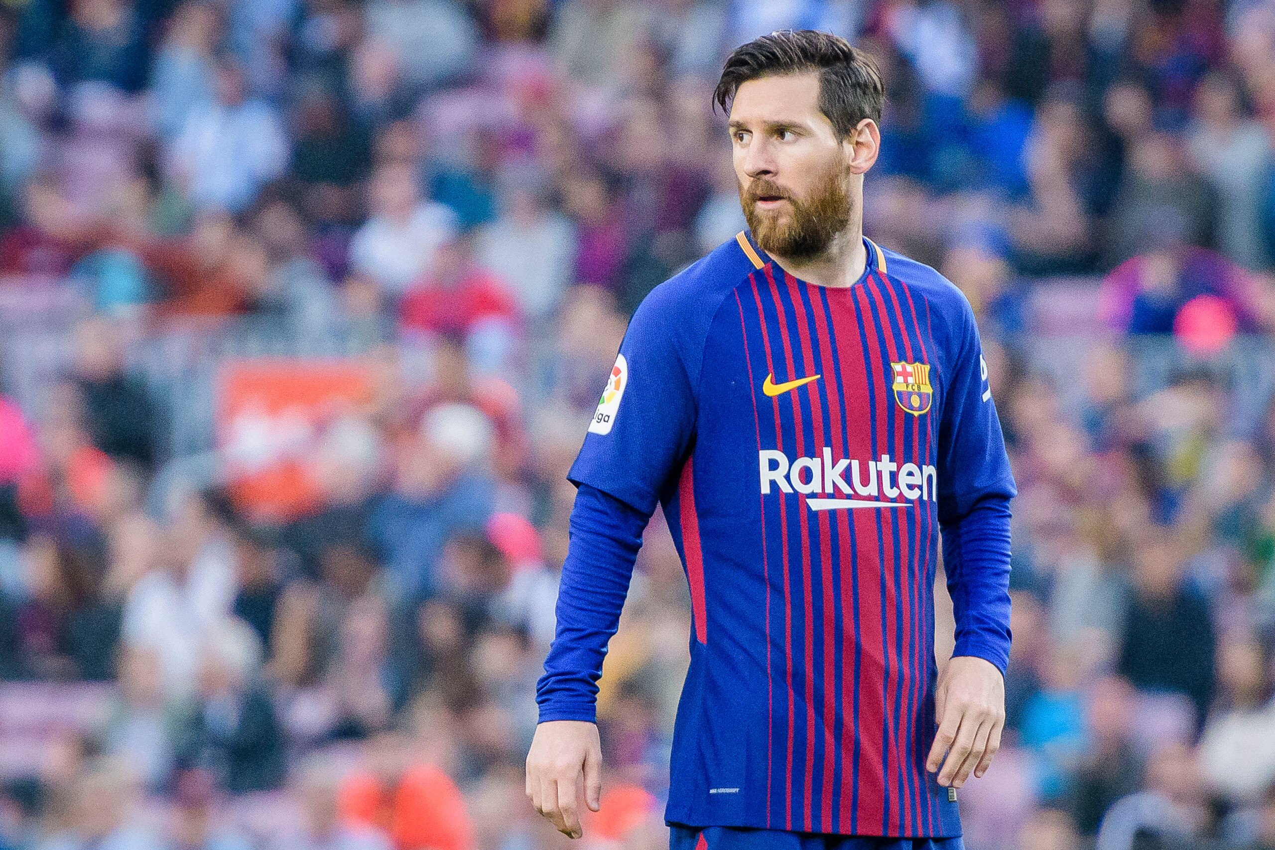 BARCELONA, SPAIN - MAY 09: Lionel Andres Messi of FC Barcelona in action during the La Liga 2017-18 match between FC Barcelona and Villarreal CF at Camp Nou on May 09 2018 in Barcelona, Spain. (Photo by Power Sport Images/Getty Images) BARCELONA, SPAIN - MAY 09: Lionel Andres Messi of FC Barcelona in action during the La Liga 2017-18 match between FC Barcelona and Villarreal CF at Camp Nou on May 09 2018 in Barcelona, Spain. (Photo by Power Sport Images/Getty Images)