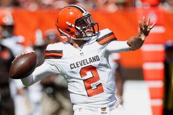 CLEVELAND, OH - SEPTEMBER 20: Johnny Manziel #2 of the Cleveland Browns throws a first quarter touchdown pass while playing the Tennessee Titans at FirstEnergy Stadium on September 20, 2015 in Cleveland, Ohio.  (Photo by Gregory Shamus/Getty Images)
