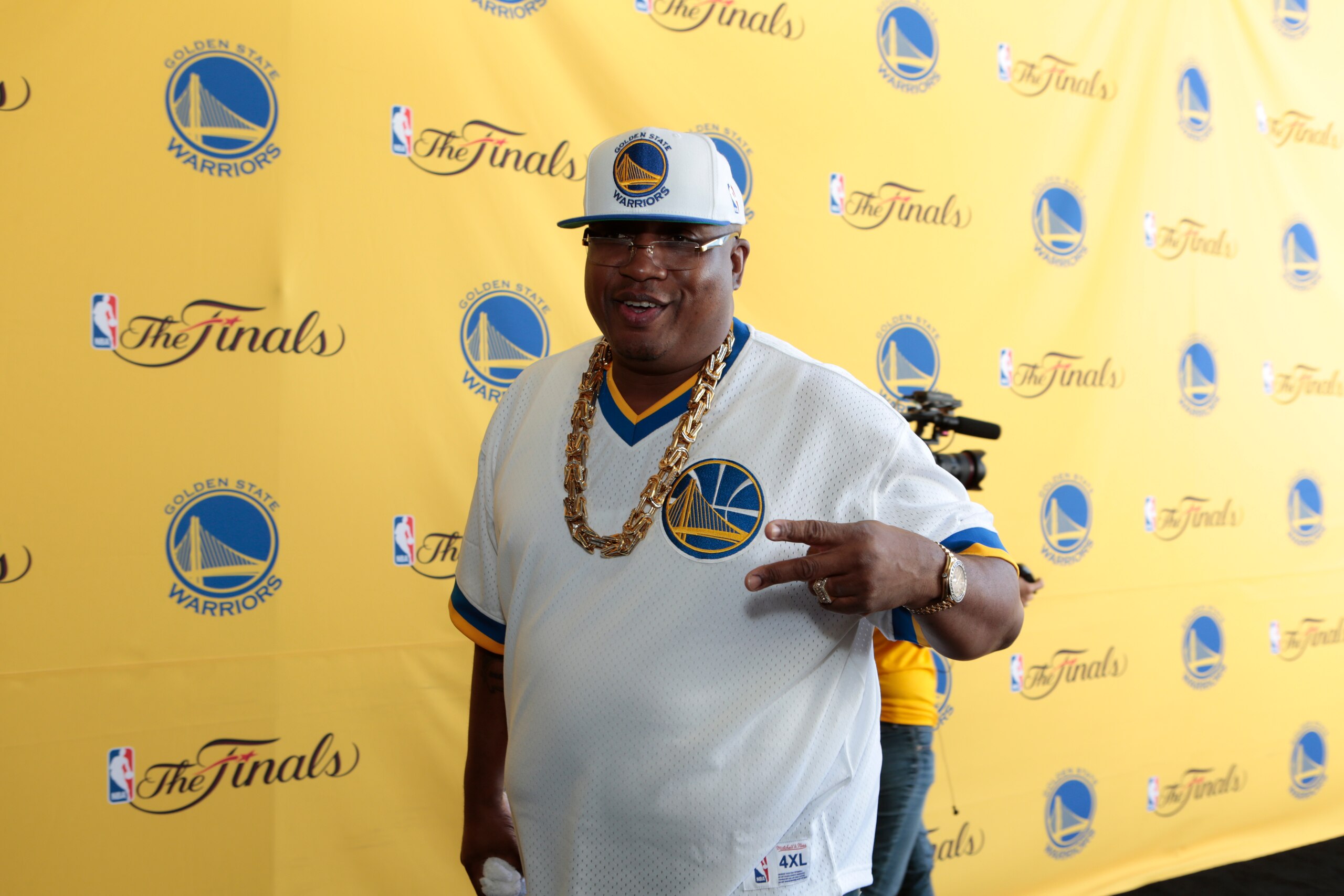 OAKLAND, CA - JUNE 4: E-40 poses for a photo prior to the game of the Cleveland Cavaliers against the Golden State Warriors at Game Two of the 2017 NBA Finals on June 4, 2017 at ORACLE Arena in Oakland, California. NOTE TO USER: User expressly acknowledge