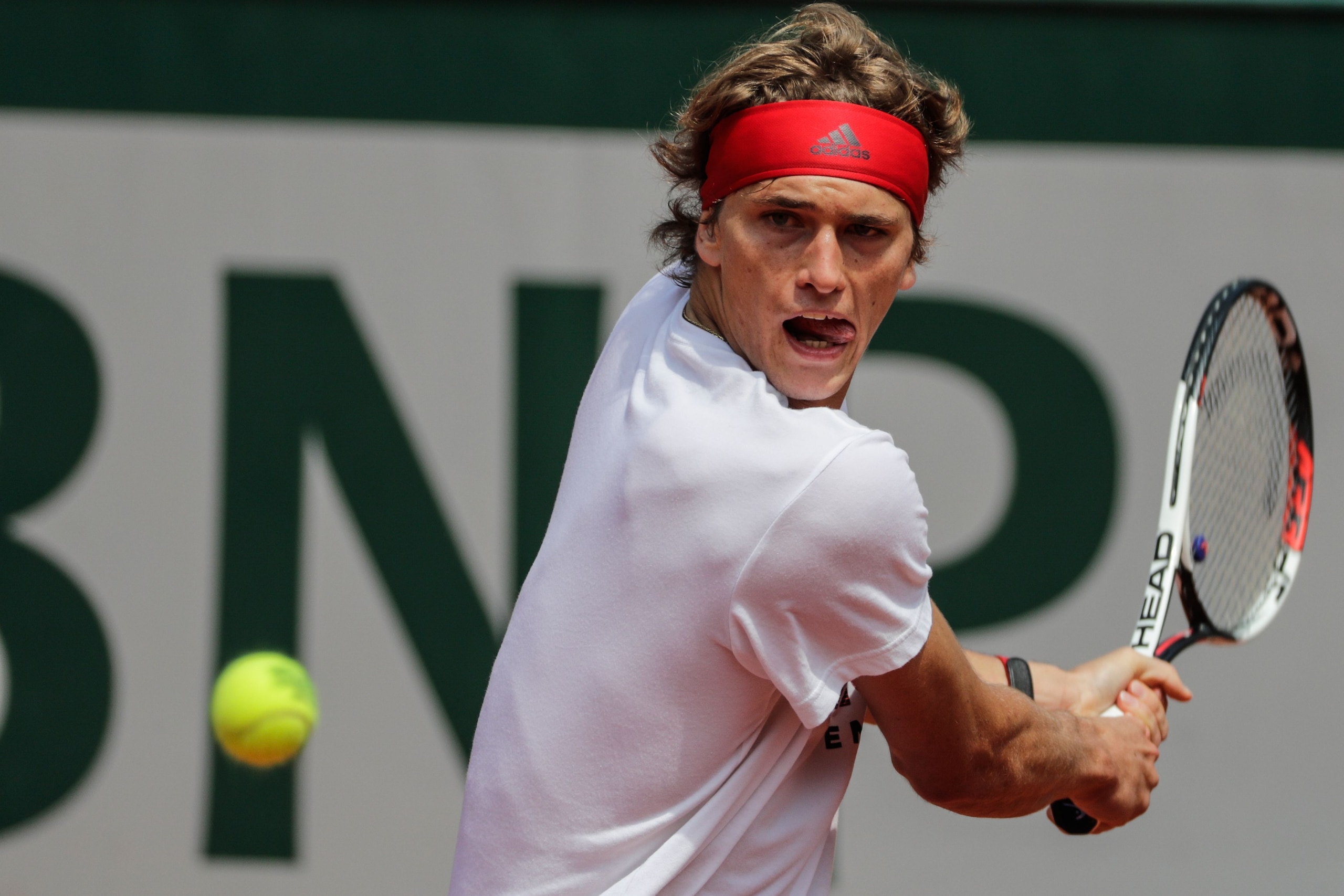 German Alexander Zverev attends a training session at the Roland Garros stadium on May 25, 2018 in Paris, ahead of 2018 French Open tennis tournament. (Photo by Thomas SAMSON / AFP)        (Photo credit should read THOMAS SAMSON/AFP/Getty Images)