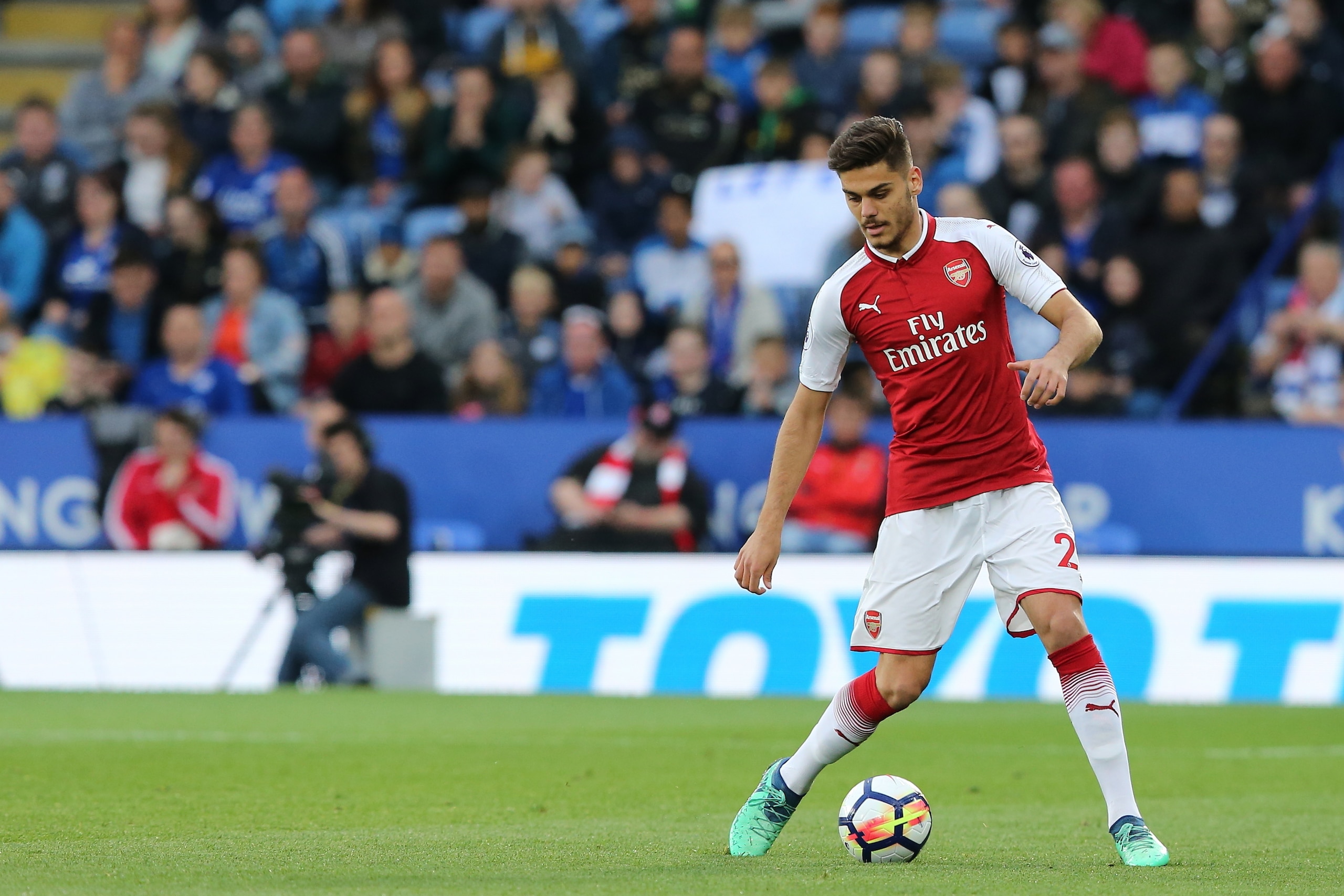 LEICESTER, ENGLAND - MAY 09: Konstantinos Mavropanos of Arsenal during the Premier League match between Leicester City and Arsenal at The King Power Stadium on May 9, 2018 in Leicester, England. (Photo by James Williamson - AMA/Getty Images)