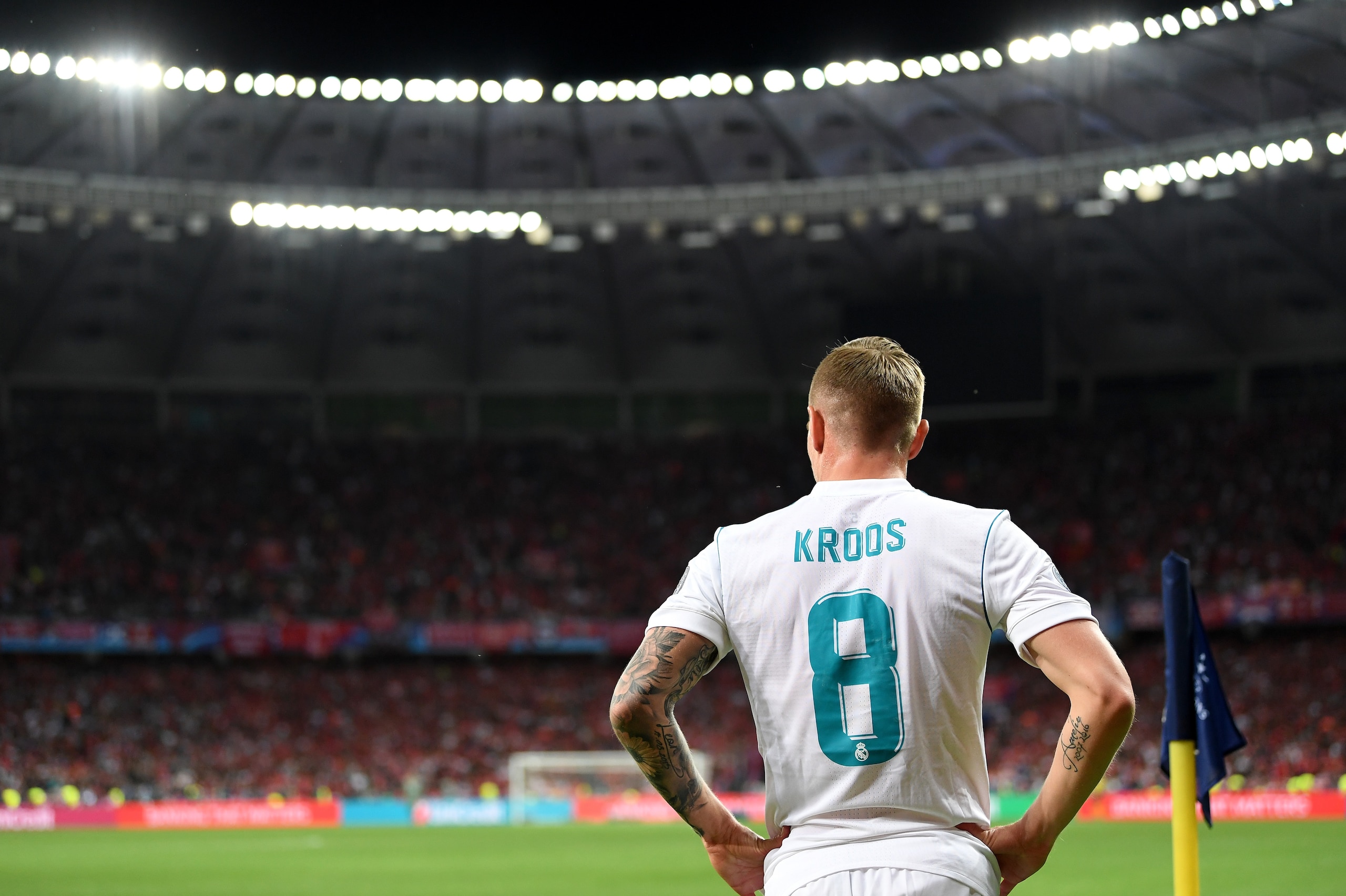 KIEV, UKRAINE - MAY 26:  Toni Kroos of Real Madrid looks on during the UEFA Champions League Final between Real Madrid and Liverpool at NSC Olimpiyskiy Stadium on May 26, 2018 in Kiev, Ukraine.  (Photo by Michael Regan/Getty Images)
