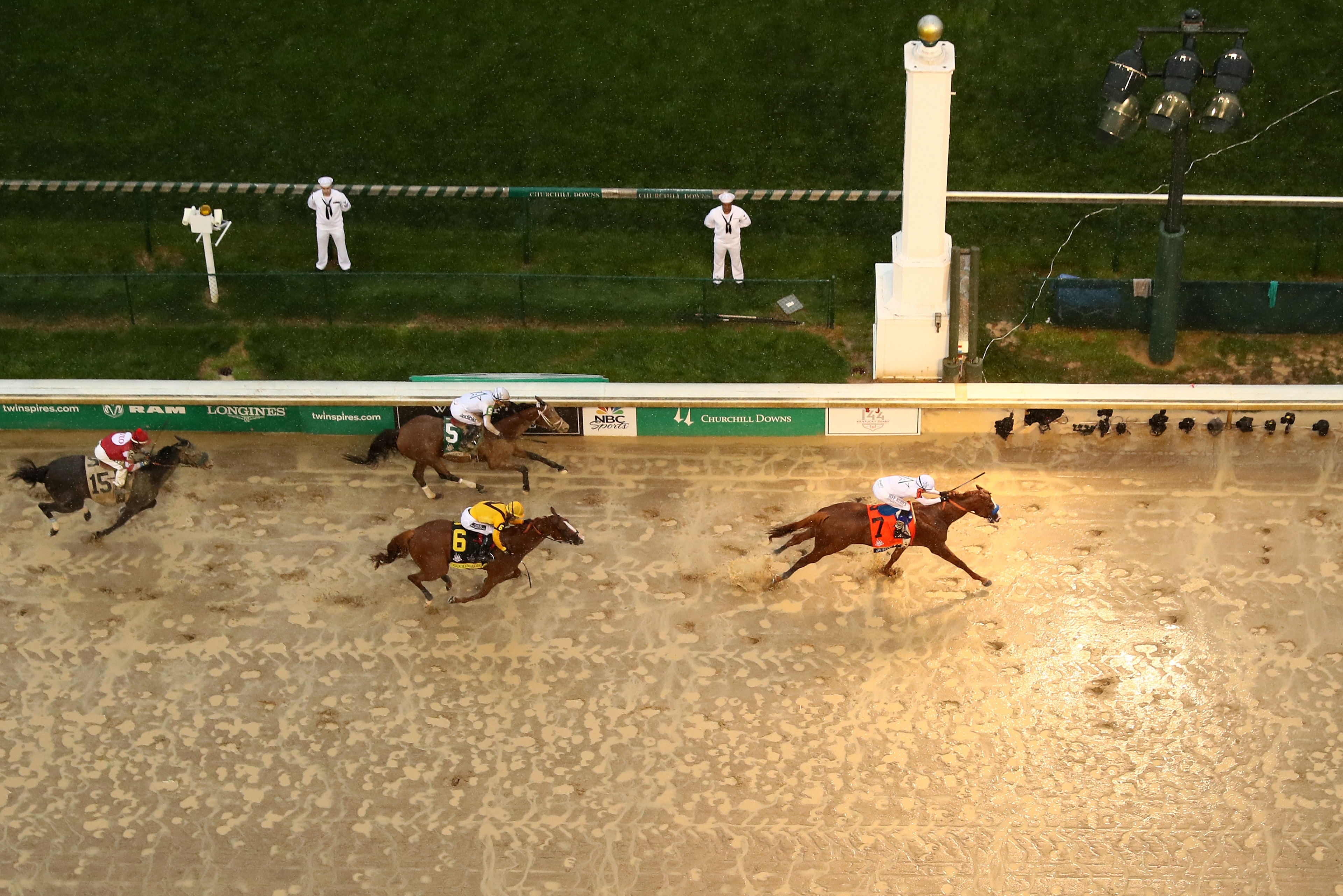 LOUISVILLE, KY - MAY 05:  Justify #7, ridden by jockey Mike Smith crosses the finish line to win the 144th running of the Kentucky Derby at Churchill Downs on May 5, 2018 in Louisville, Kentucky.  (Photo by Jamie Squire/Getty Images)