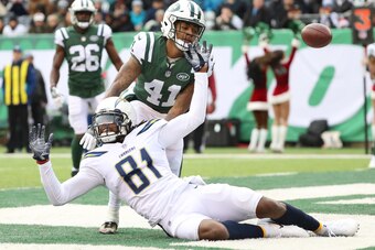 EAST RUTHERFORD, NJ - DECEMBER 24: Buster Skrine #41 of the New York Jets is called for pass interference on a pass intended for Mike Williams #81 of the Los Angeles Chargers during the first half of an NFL game at MetLife Stadium on December 24, 2017 in 