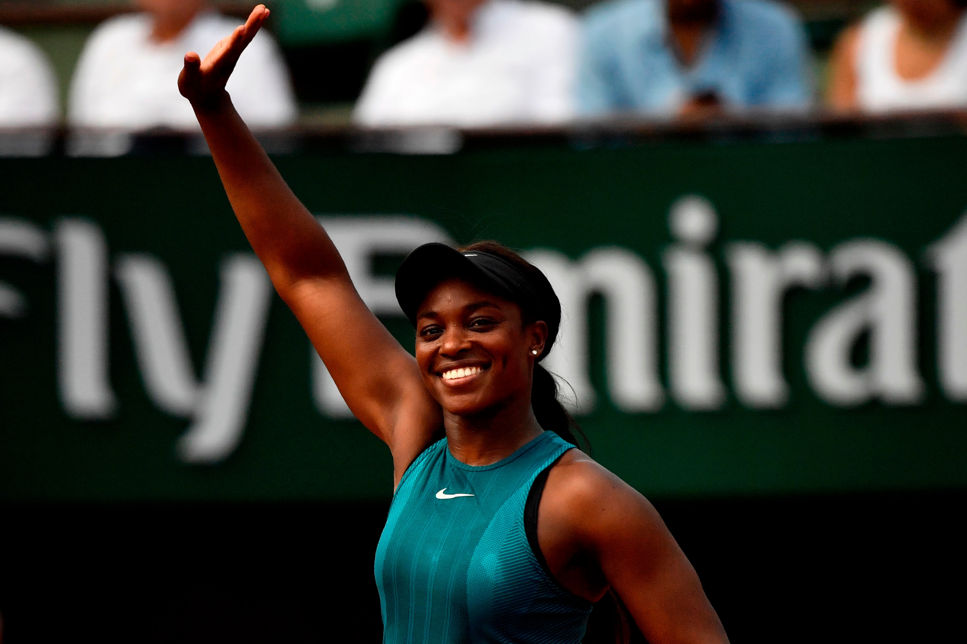 Sloane Stephens of the US celebrates after victory over Estonia's Anett Kontaveit during their women's singles fourth round match on day eight of The Roland Garros 2018 French Open tennis tournament in Paris on June 3, 2018. (Photo by CHRISTOPHE SIMON / A