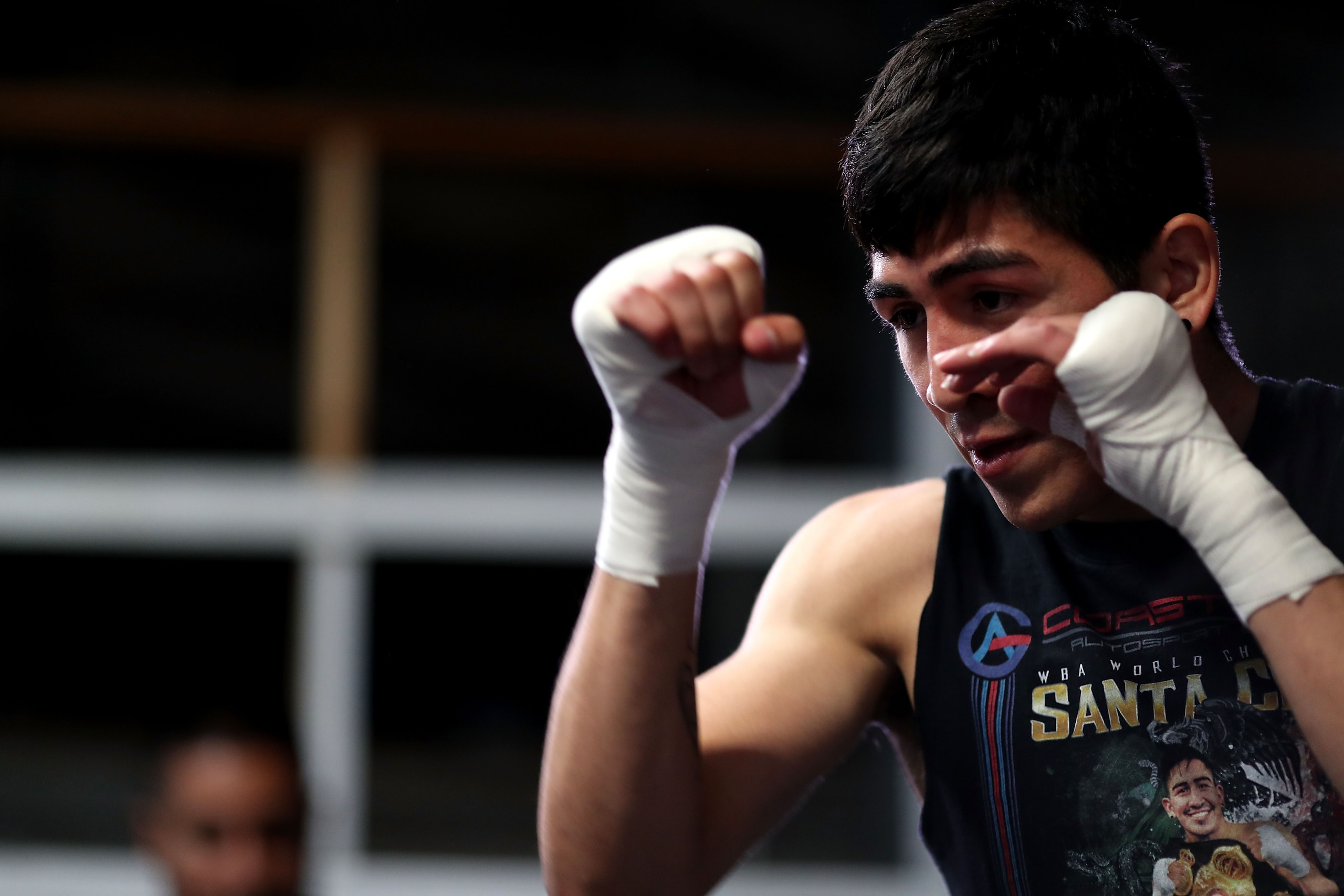 LOS ANGELES, CA - MAY 22: Leo Santa Cruz in action during a media workout at City of Angels Boxing Club on May 22, 2018 in Los Angeles, California. (Photo by Joe Scarnici/Getty Images)