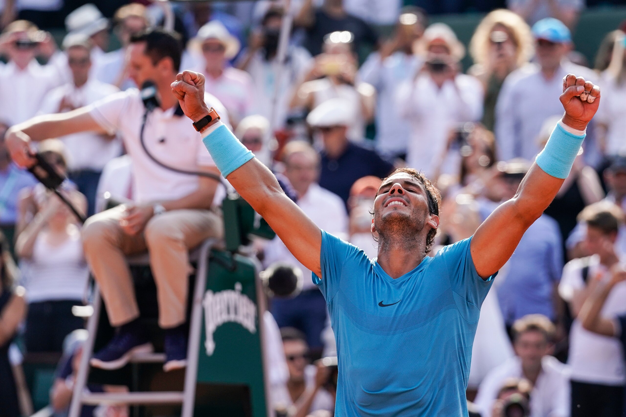 PARIS, FRANCE - JUNE 08:  Rafael Nadal of Spain celebrates victory during his mens singles semi-final match against Juan Martin Del Potro of Argentina during day thirteen of the 2018 French Open at Roland Garros on June 8, 2018 in Paris, France.  (Photo b