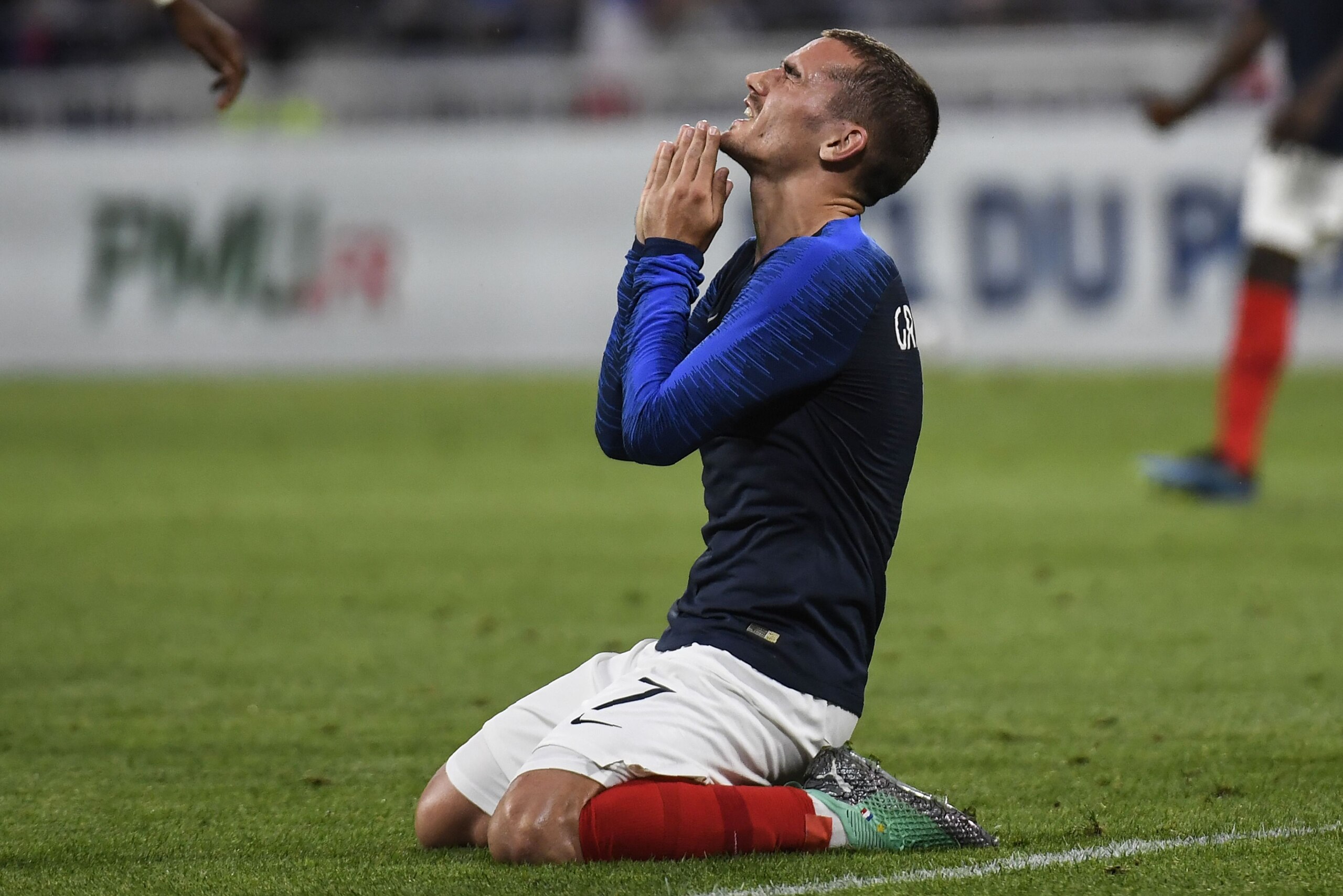 France's forward Antoine Griezmann reacts after missing a goal opportunity during the friendly football match between France and USA on June 9 , 2018, at the Groupama Stadium in Decines-Charpieu near Lyon, central-eastern France. (Photo by PHILIPPE DESMAZ
