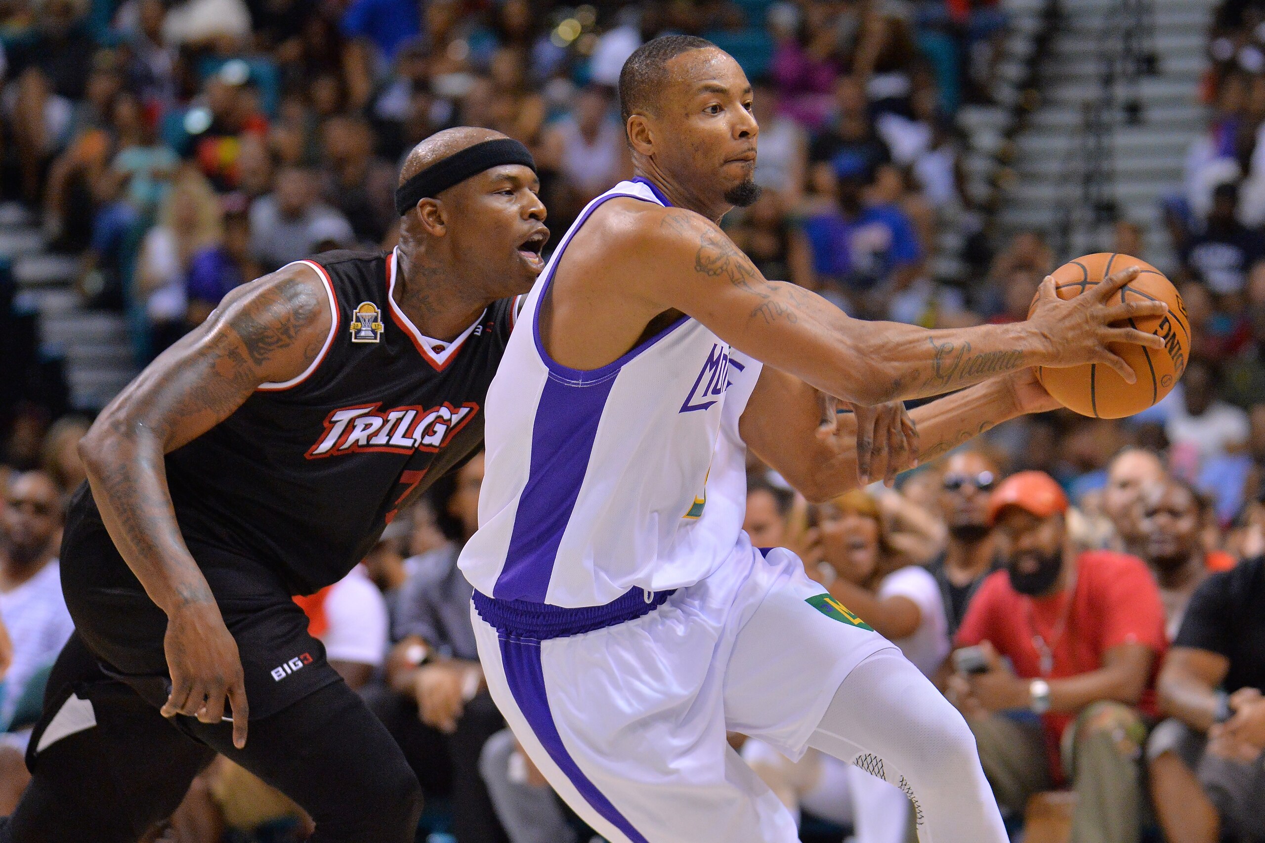 LAS VEGAS, NV - AUGUST 26: Rashard Lewis #9 of 3 Headed Monsters drives with the ball against Al Harrington #3 of Trilogy during the BIG3 three on three basketball league championship game on August 26, 2017 in Las Vegas, Nevada. (Photo by Sam Wasson/BI LAS VEGAS, NV - AUGUST 26: Rashard Lewis #9 of 3 Headed Monsters drives with the ball against Al Harrington #3 of Trilogy during the BIG3 three on three basketball league championship game on August 26, 2017 in Las Vegas, Nevada. (Photo by Sam Wasson/BI
