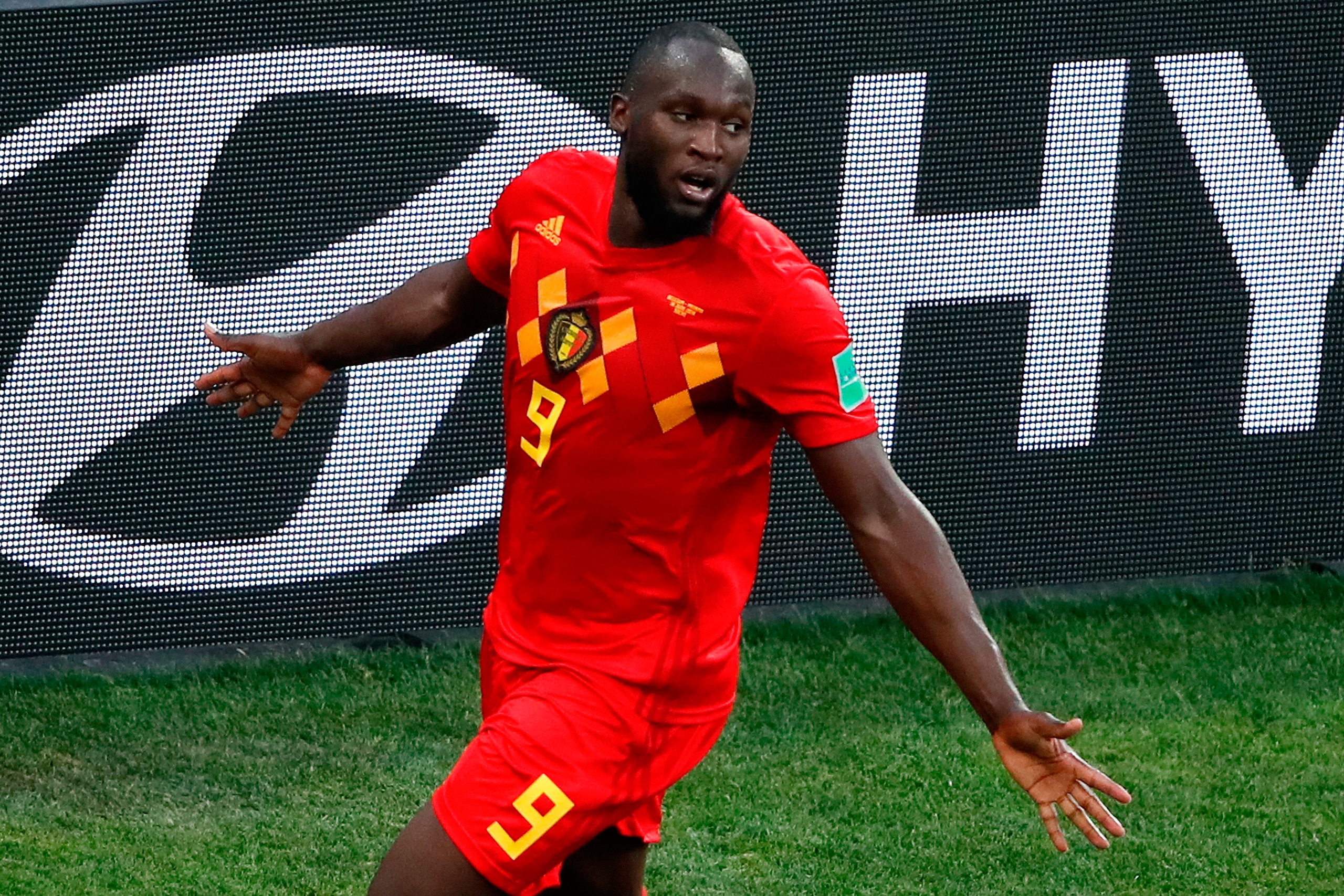 TOPSHOT - Belgium's forward Romelu Lukaku celebrates his second goal, his team's third, during the Russia 2018 World Cup Group G football match between Belgium and Panama at the Fisht Stadium in Sochi on June 18, 2018. (Photo by Odd ANDERSEN / AFP) / REST