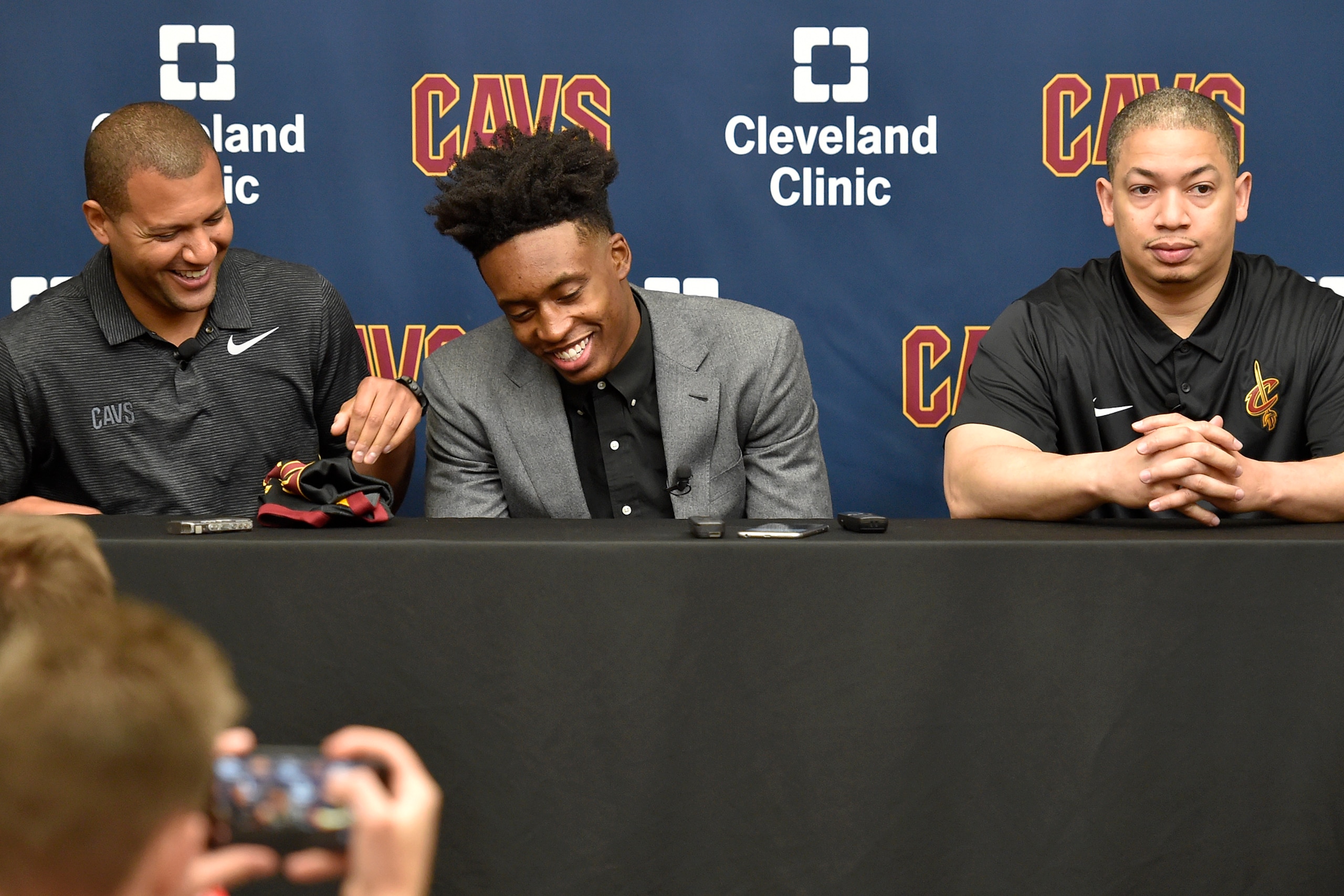 INDEPENDENCE, OH - JUNE 22: General manager Koby Altman and head coach Tyronn Lue of the Cleveland Cavaliers introduce Collin Sexton during a press conference on June 22, 2018 at the Cleveland Clinic Courts in Independence, Ohio. NOTE TO USER: User expres INDEPENDENCE, OH - JUNE 22: General manager Koby Altman and head coach Tyronn Lue of the Cleveland Cavaliers introduce Collin Sexton during a press conference on June 22, 2018 at the Cleveland Clinic Courts in Independence, Ohio. NOTE TO USER: User expres