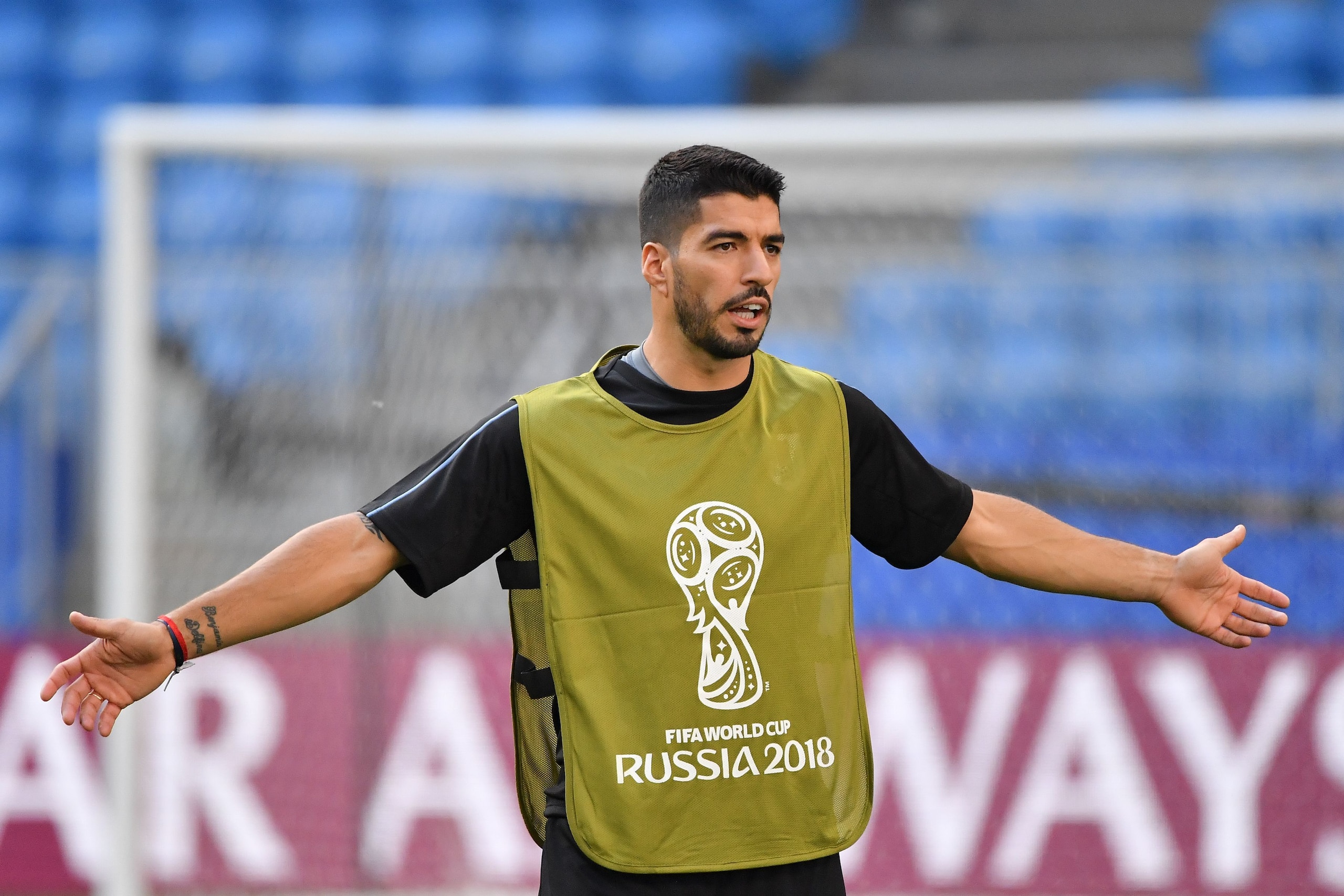 Uruguay's forward Luis Suarez takes part to a training session on the eve of the Russia 2018 World Cup Group A football match between Russia and Uruguay at the Samara Arena on June 24, 2018 in Samara. (Photo by Emmanuel DUNAND / AFP)        (Photo credit 