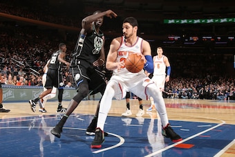 NEW YORK, NY - FEBRUARY 6: Enes Kanter #00 of the New York Knicks handles the ball during the game against the Milwaukee Bucks on February 6, 2018 at Madison Square Garden in New York, NY. NOTE TO USER: User expressly acknowledges and agrees that, by down NEW YORK, NY - FEBRUARY 6: Enes Kanter #00 of the New York Knicks handles the ball during the game against the Milwaukee Bucks on February 6, 2018 at Madison Square Garden in New York, NY. NOTE TO USER: User expressly acknowledges and agrees that, by down