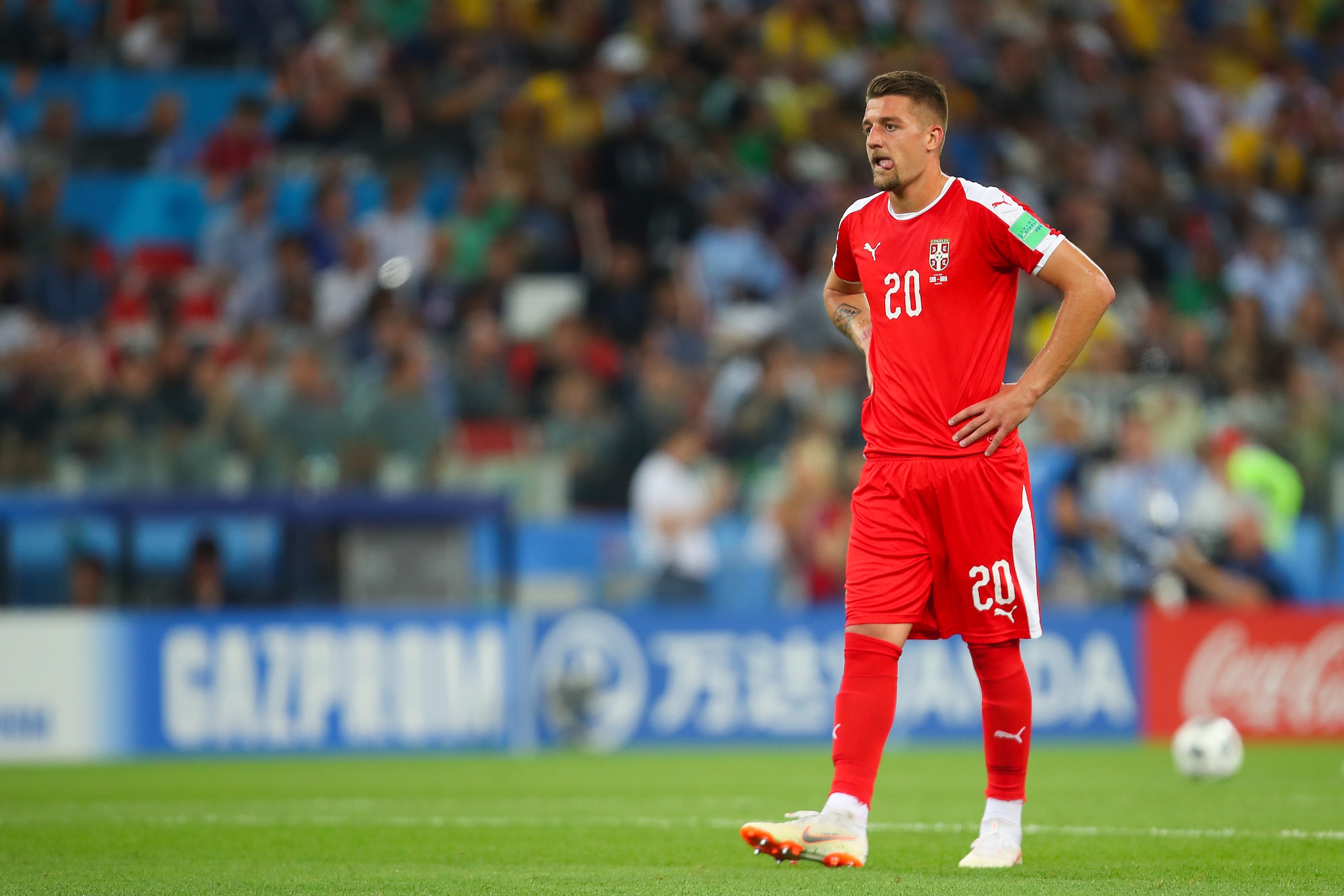 MOSCOW, RUSSIA - JUNE 27: Sergej Milinkovic-Savic of Serbia in action during the 2018 FIFA World Cup Russia group E match between Serbia and Brazil at Spartak Stadium on June 27, 2018 in Moscow, Russia. (Photo by Robbie Jay Barratt - AMA/Getty Images) MOSCOW, RUSSIA - JUNE 27: Sergej Milinkovic-Savic of Serbia in action during the 2018 FIFA World Cup Russia group E match between Serbia and Brazil at Spartak Stadium on June 27, 2018 in Moscow, Russia. (Photo by Robbie Jay Barratt - AMA/Getty Images)