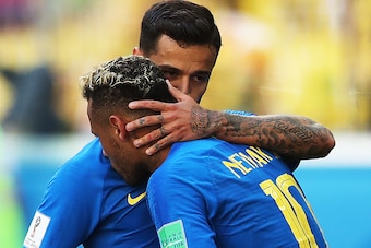SAINT PETERSBURG, RUSSIA - JUNE 22: Neymar of Brazil and Philippe Coutinho of Brazil are seen at full time during the 2018 FIFA World Cup Russia group E match between Brazil and Costa Rica at Saint Petersburg Stadium on June 22, 2018 in Saint Petersburg, 