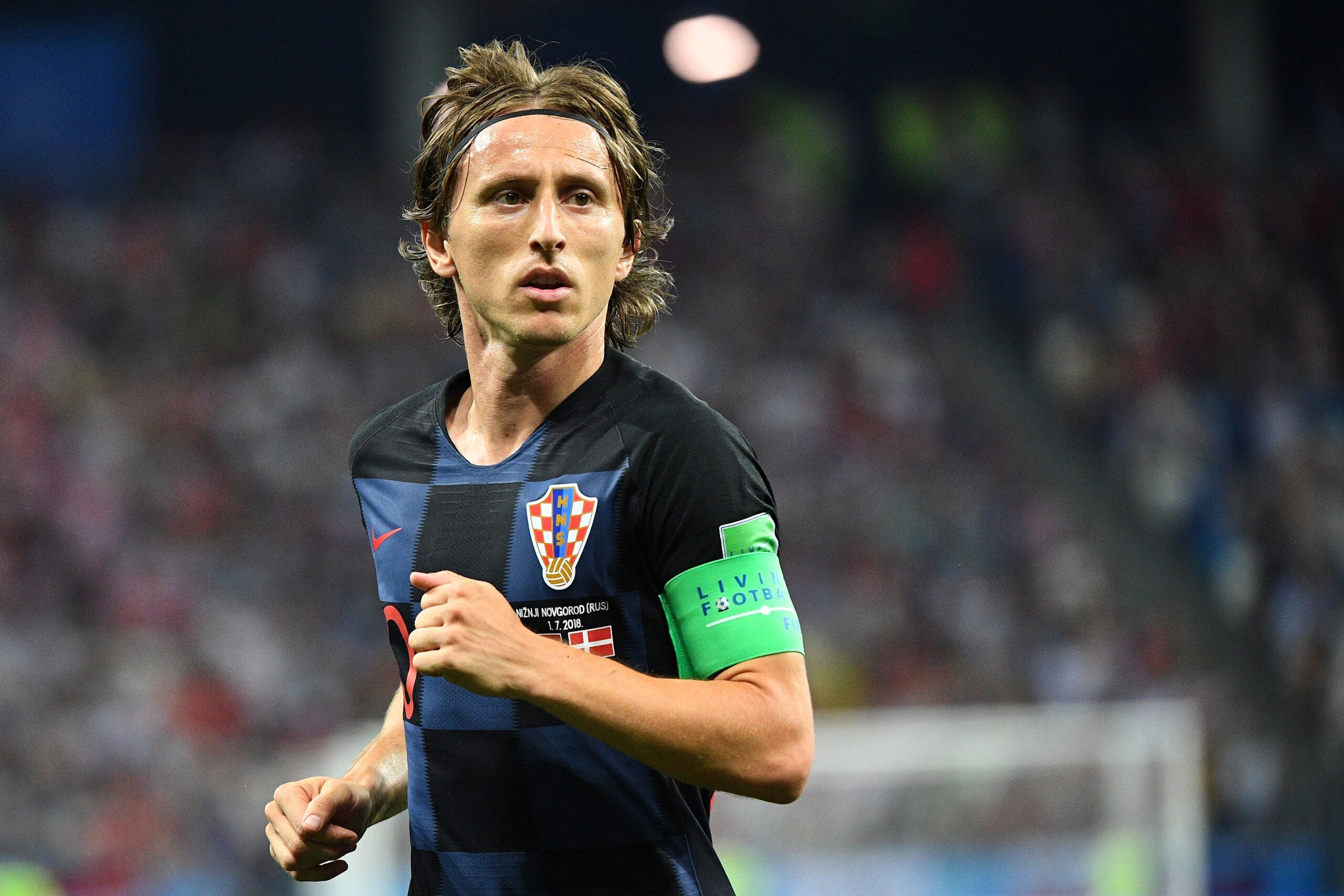 Croatia's midfielder Luka Modric looks on during the Russia 2018 World Cup round of 16 football match between Croatia and Denmark at the Nizhny Novgorod Stadium in Nizhny Novgorod on July 1, 2018. (Photo by Johannes EISELE / AFP) / RESTRICTED TO EDITORIAL