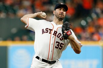 HOUSTON, TX - JULY 05:  Justin Verlander #35 of the Houston Astros pitches in the first inning against the Chicago White Sox at Minute Maid Park on July 5, 2018 in Houston, Texas.  (Photo by Bob Levey/Getty Images)