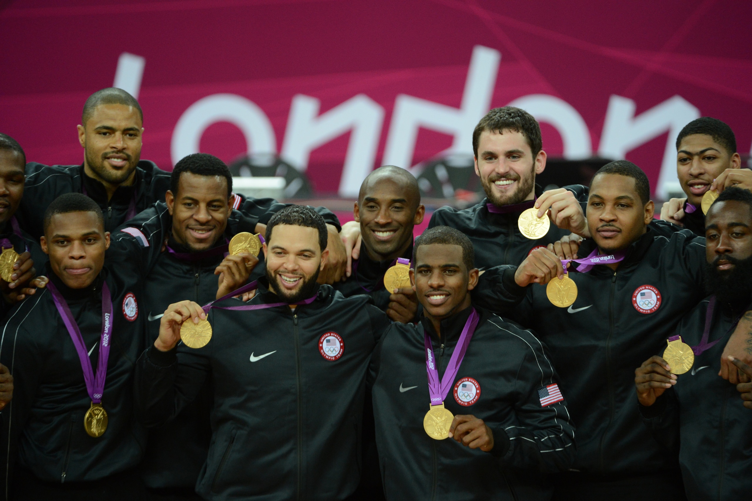 LONDON, ENGLAND - AUGUST 12: Tyson Chandler #4, Russell Westbrook #7, Andre Iguodala #9, Deron Williams #8, Kobe Bryant #10, Chris Paul #13, Kevin Love #11, Carmelo Anthony #15, Anthony Davis#14 and James Harden #12 of the US Men's Senior National Team po LONDON, ENGLAND - AUGUST 12: Tyson Chandler #4, Russell Westbrook #7, Andre Iguodala #9, Deron Williams #8, Kobe Bryant #10, Chris Paul #13, Kevin Love #11, Carmelo Anthony #15, Anthony Davis#14 and James Harden #12 of the US Men's Senior National Team po