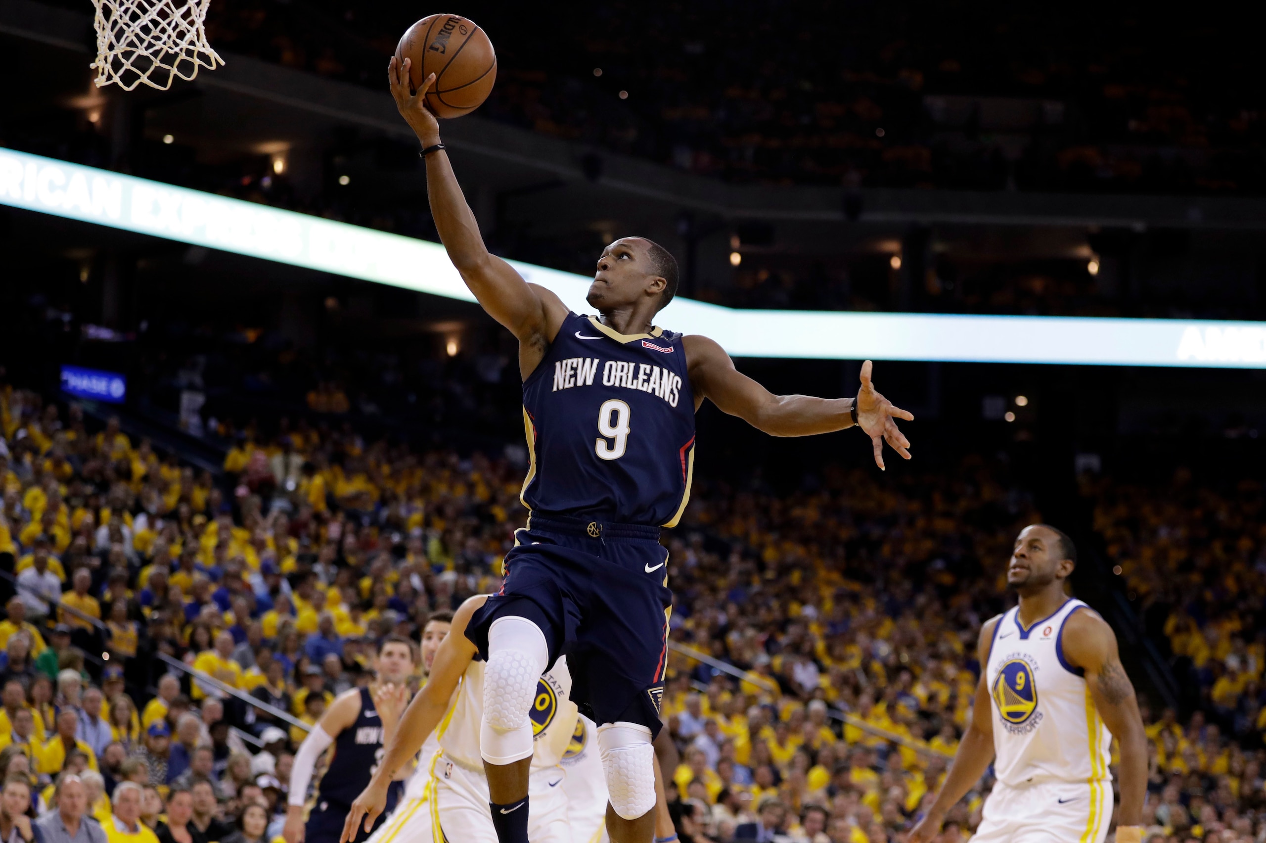 Can Rajon Rondo be the playmaker LeBron and Magic Johnson think he is?