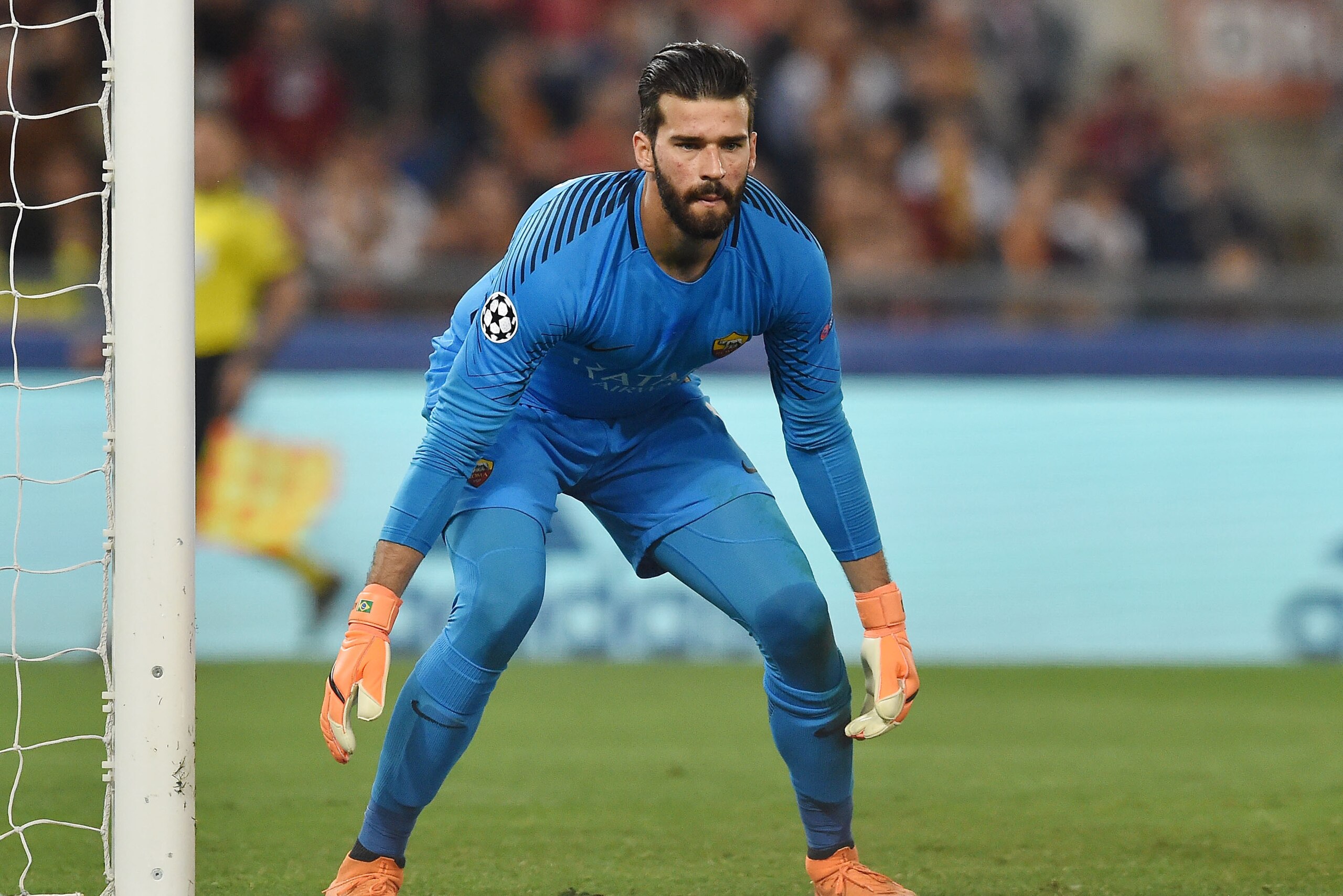 ROME, ITALY - MAY 02:  Alisson Becker of AS Roma in action during the UEFA Champions League Semi Final Second Leg match between A.S. Roma and Liverpool FC at Stadio Olimpico on May 2, 2018 in Rome, Italy.  (Photo by Giuseppe Bellini/Getty Images)
