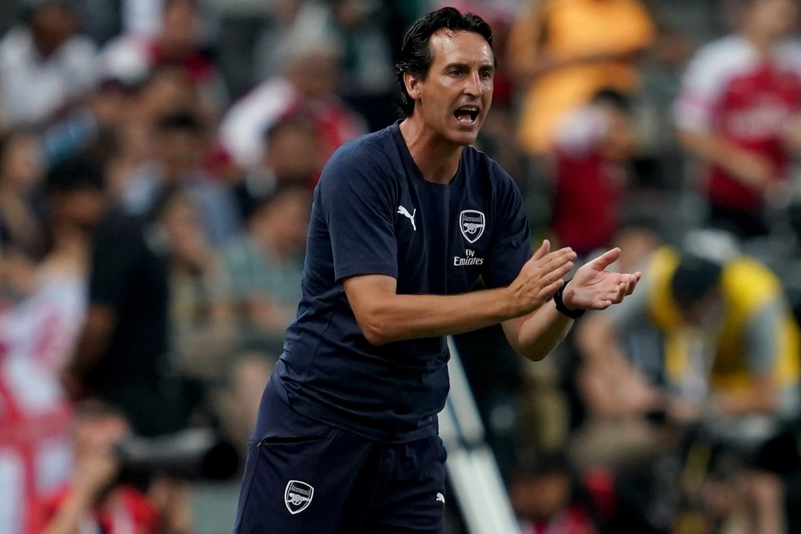 SINGAPORE - JULY 28: Unai Emery Manager of Arsenal reacts during the International Champions Cup match between Arsenal and Paris Saint Germain at the National Stadium on July 28, 2018 in Singapore. (Photo by Allsport Co./Getty Images) SINGAPORE - JULY 28: Unai Emery Manager of Arsenal reacts during the International Champions Cup match between Arsenal and Paris Saint Germain at the National Stadium on July 28, 2018 in Singapore. (Photo by Allsport Co./Getty Images)