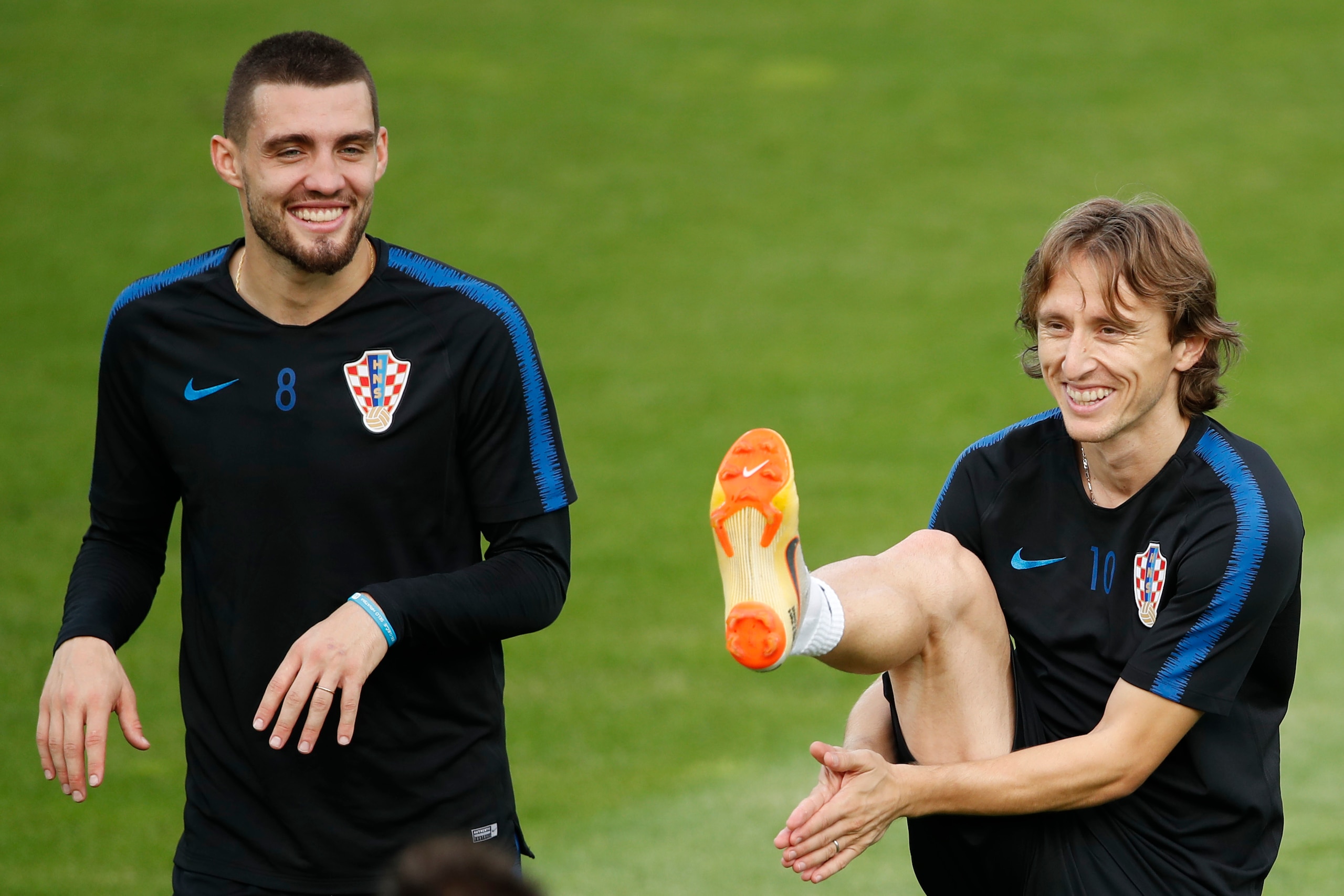 Croatia's midfielder Luka Modric (R) and Croatia's midfielder Mateo Kovacic attend a training session at the Luzhniki trining field in Moscow on July 14, 2018 on the eve of the Russia 2018 World Cup final football match between France and Croatia. (Photo Croatia's midfielder Luka Modric (R) and Croatia's midfielder Mateo Kovacic attend a training session at the Luzhniki trining field in Moscow on July 14, 2018 on the eve of the Russia 2018 World Cup final football match between France and Croatia. (Photo