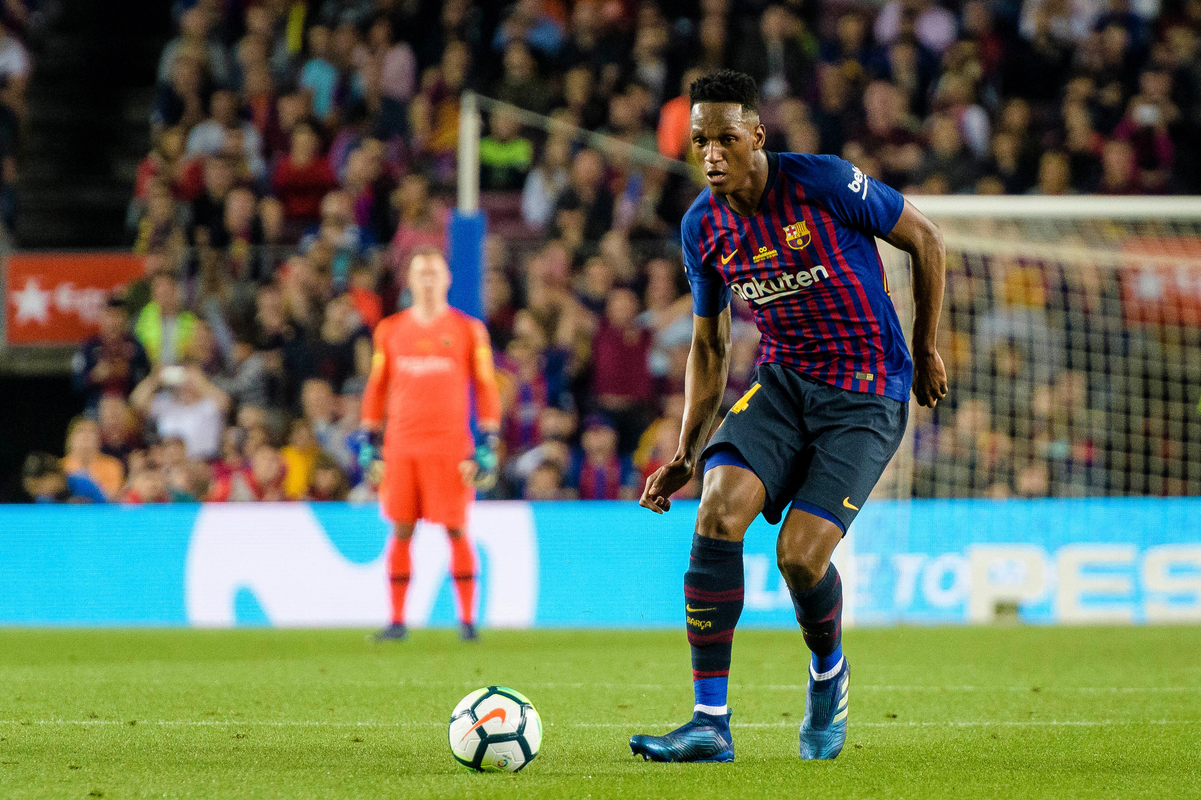 BARCELONA, SPAIN - MAY 20: Yerry Fernando Mina of FC Barcelona in action during the La Liga match between Barcelona and Real Sociedad at Camp Nou on May 20, 2018 in Barcelona, . (Photo by Power Sport Images/Getty Images)