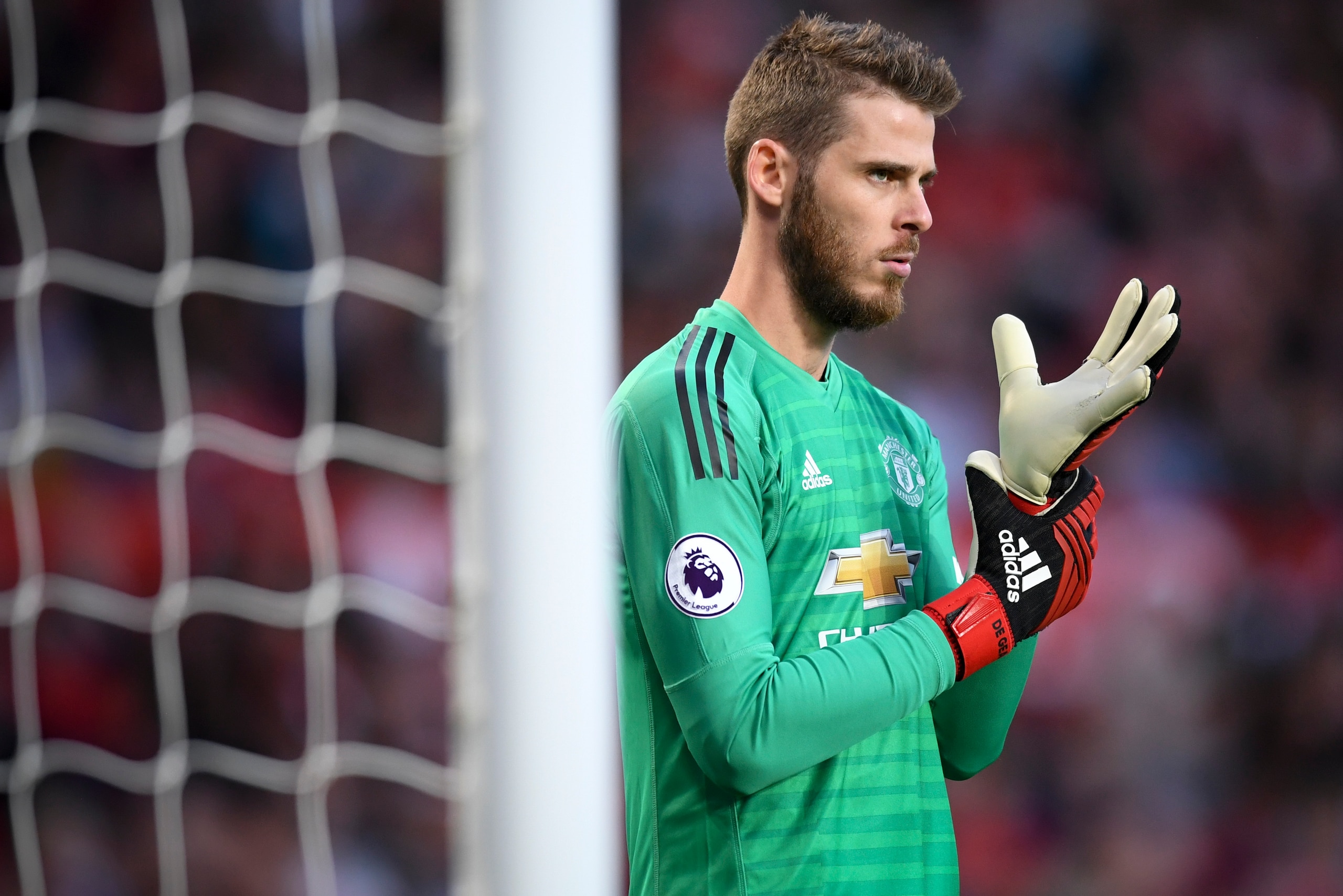 MANCHESTER, ENGLAND - AUGUST 10:  David de Gea of Manchester United looks on during the Premier League match between Manchester United and Leicester City at Old Trafford on August 10, 2018 in Manchester, United Kingdom.  (Photo by Michael Regan/Getty Imag