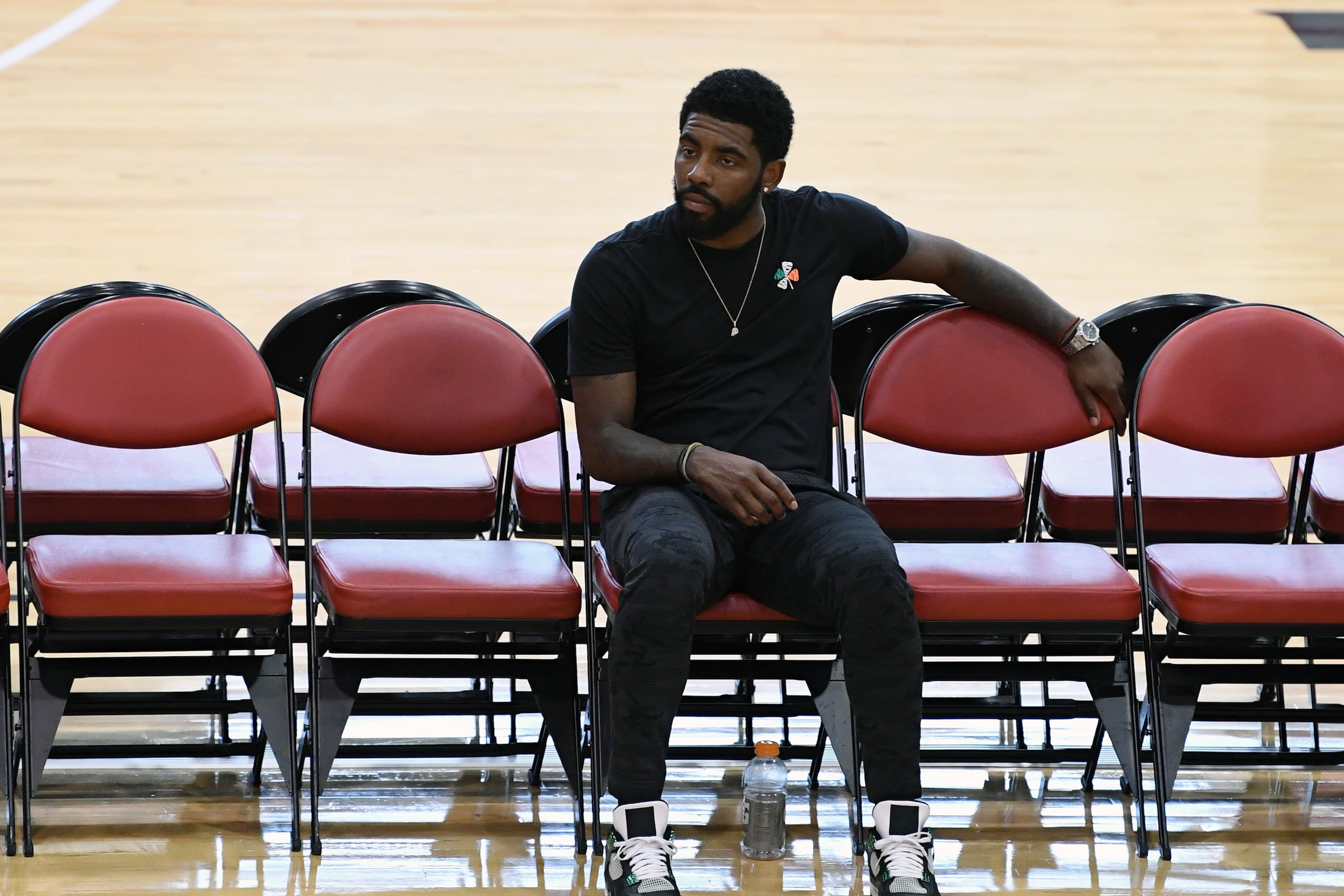 LAS VEGAS, NV - JULY 26:  Kyrie Irving #37 of the United States watches a practice session at the 2018 USA Basketball Men's National Team minicamp at the Mendenhall Center at UNLV on July 26,  2018 in Las Vegas, Nevada.  (Photo by Ethan Miller/Getty Image
