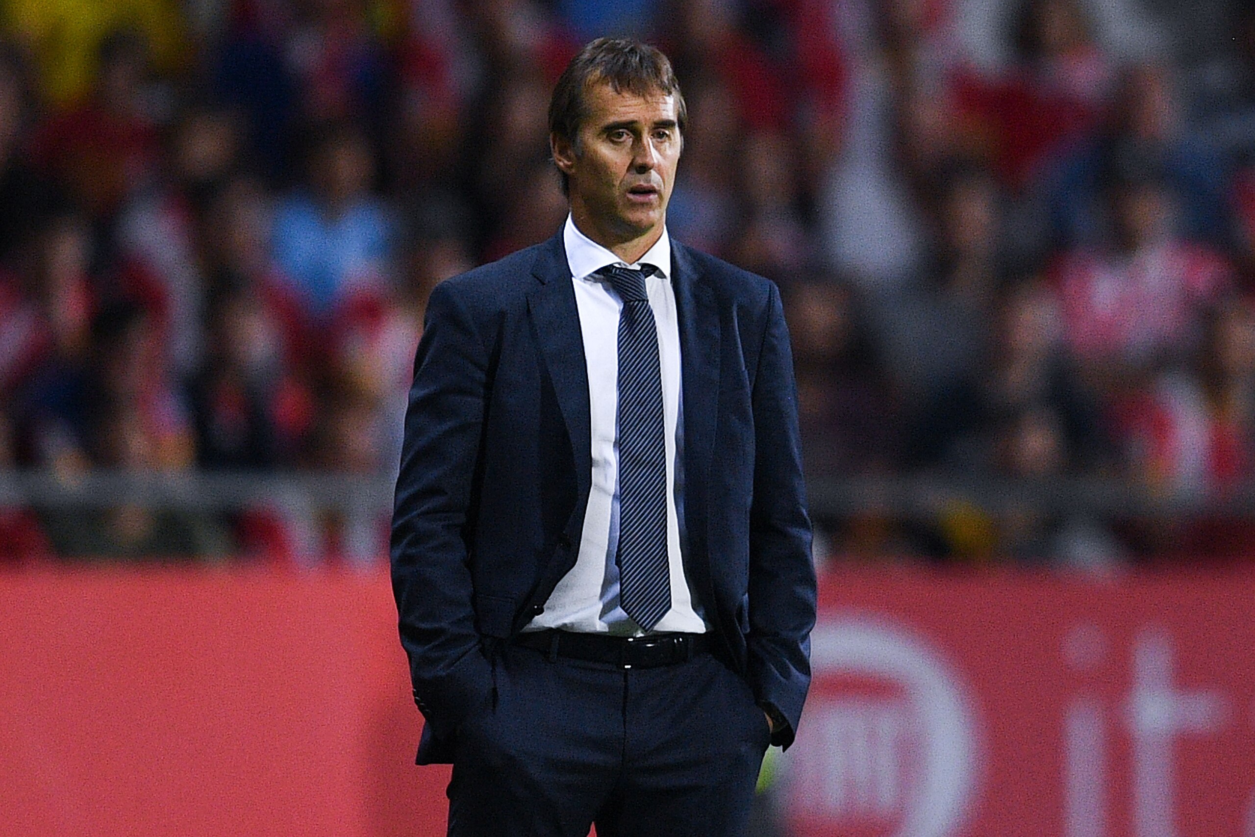 GIRONA, SPAIN - AUGUST 26:  Head coach Julen Lopetegui of Real Madrid CF looks on during the La Liga match between Girona FC and Real Madrid CF at Montilivi Stadium on August 26, 2018 in Girona, Spain.  (Photo by David Ramos/Getty Images)