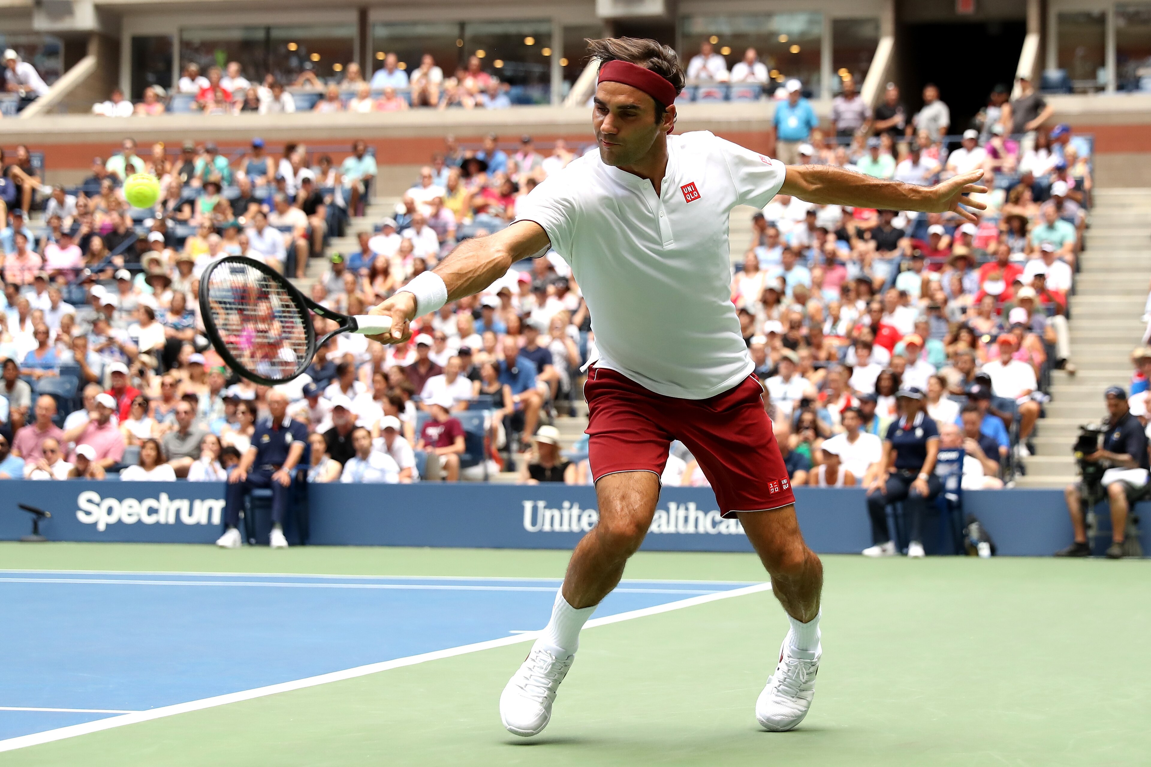 NEW YORK, NY - AUGUST 30:  Roger Federer of Switzerland returns the ball during his men's singles second round match against Benoit Paire of France on Day Four of the 2018 US Open at the USTA Billie Jean King National Tennis Center on August 30, 2018 in t