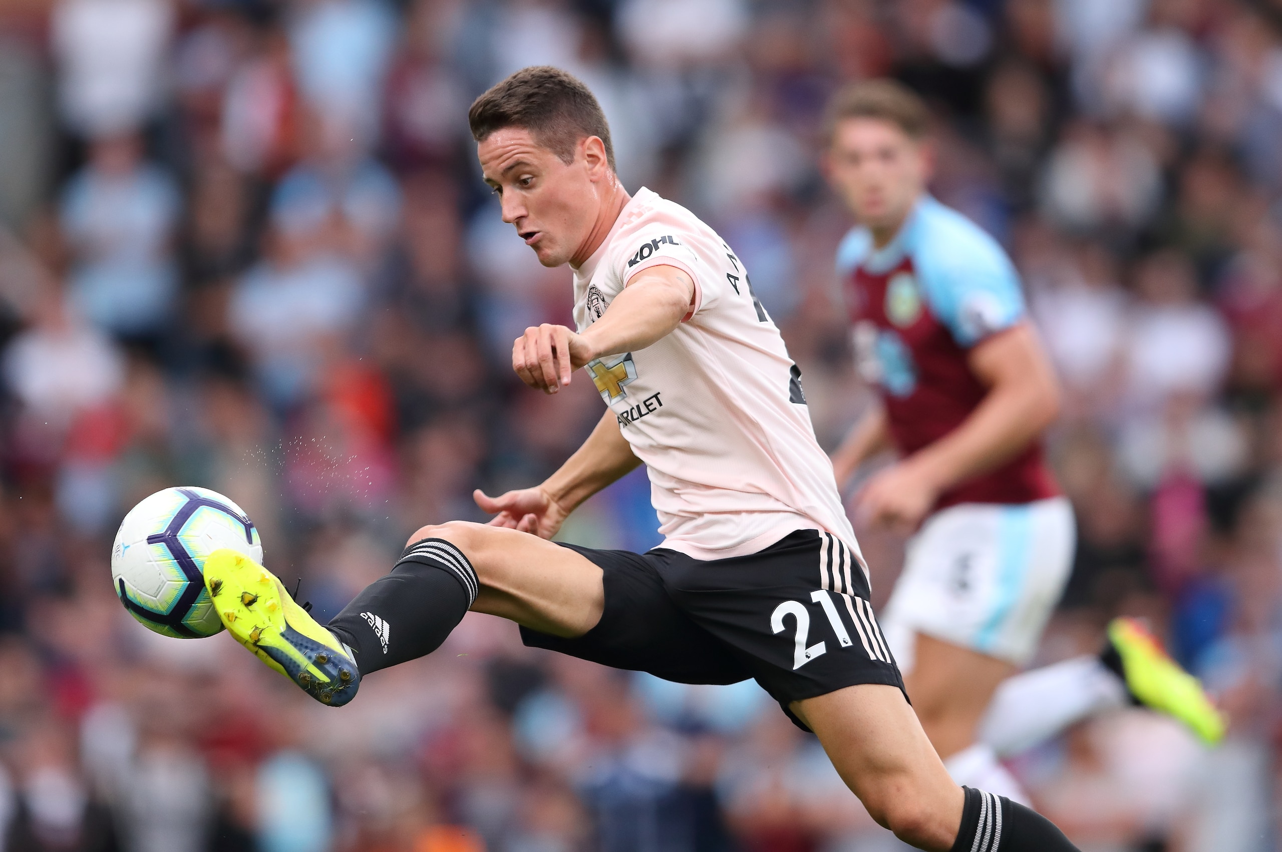 BURNLEY, ENGLAND - SEPTEMBER 02: Ander Herrera of Manchester United during the Premier League match between Burnley FC and Manchester United at Turf Moor on September 2, 2018 in Burnley, United Kingdom. (Photo by James Williamson - AMA/Getty Images)