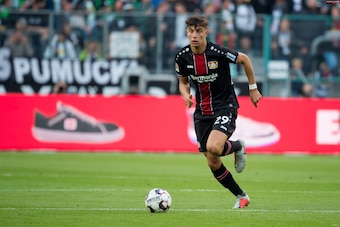 MOENCHENGLADBACH, GERMANY - AUGUST 25: Kai Havertz of Bayer 04 Leverkusen controls the ball during the Bundesliga match between Borussia Moenchengladbach and Bayer 04 Leverkusen at Borussia-Park on August 25, 2018 in Moenchengladbach, Germany. (Photo by T