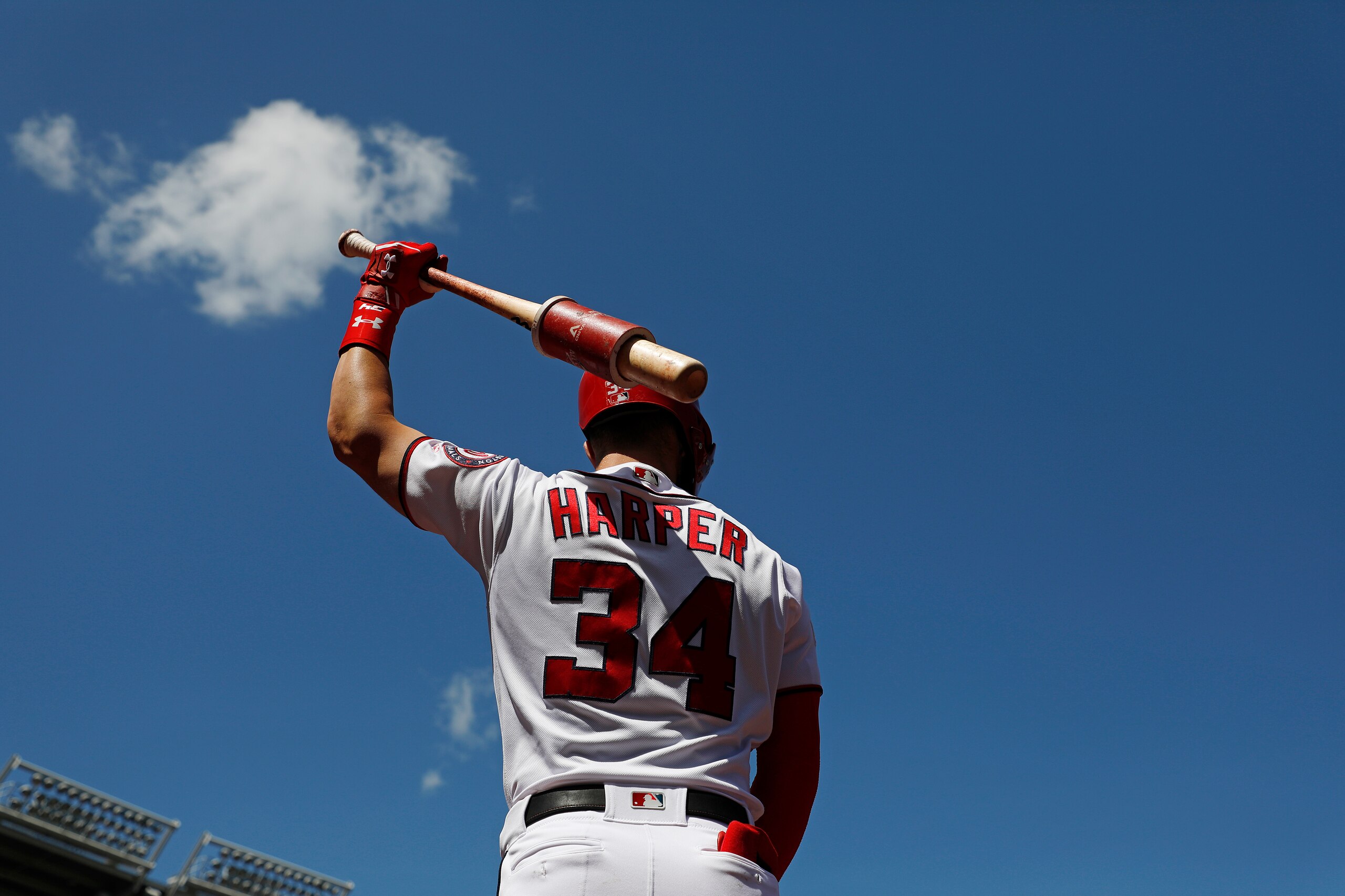 WASHINGTON, DC - AUGUST 23: Bryce Harper #34 of the Washington Nationals stands on deck in the third inning against the Philadelphia Phillies at Nationals Park on August 23, 2018 in Washington, DC. (Photo by Patrick McDermott/Getty Images)