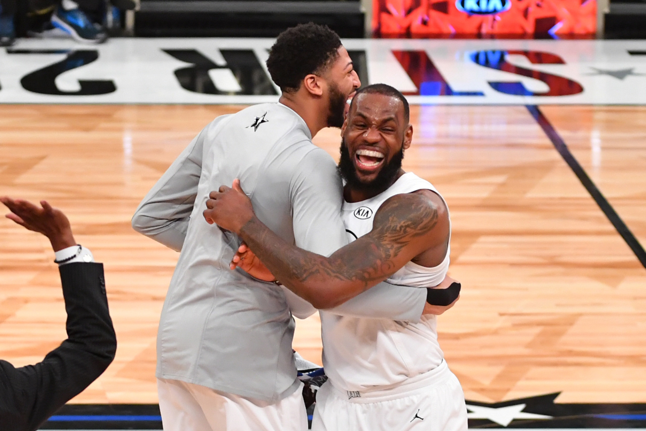 LOS ANGELES, CA - FEBRUARY 18: LeBron James #23  of Team LeBron chest bumps Anthony Davis #23 after winning against Team Curry during the NBA All-Star Game as a part of 2018 NBA All-Star Weekend at STAPLES Center on February 18, 2018 in Los Angeles, Calif