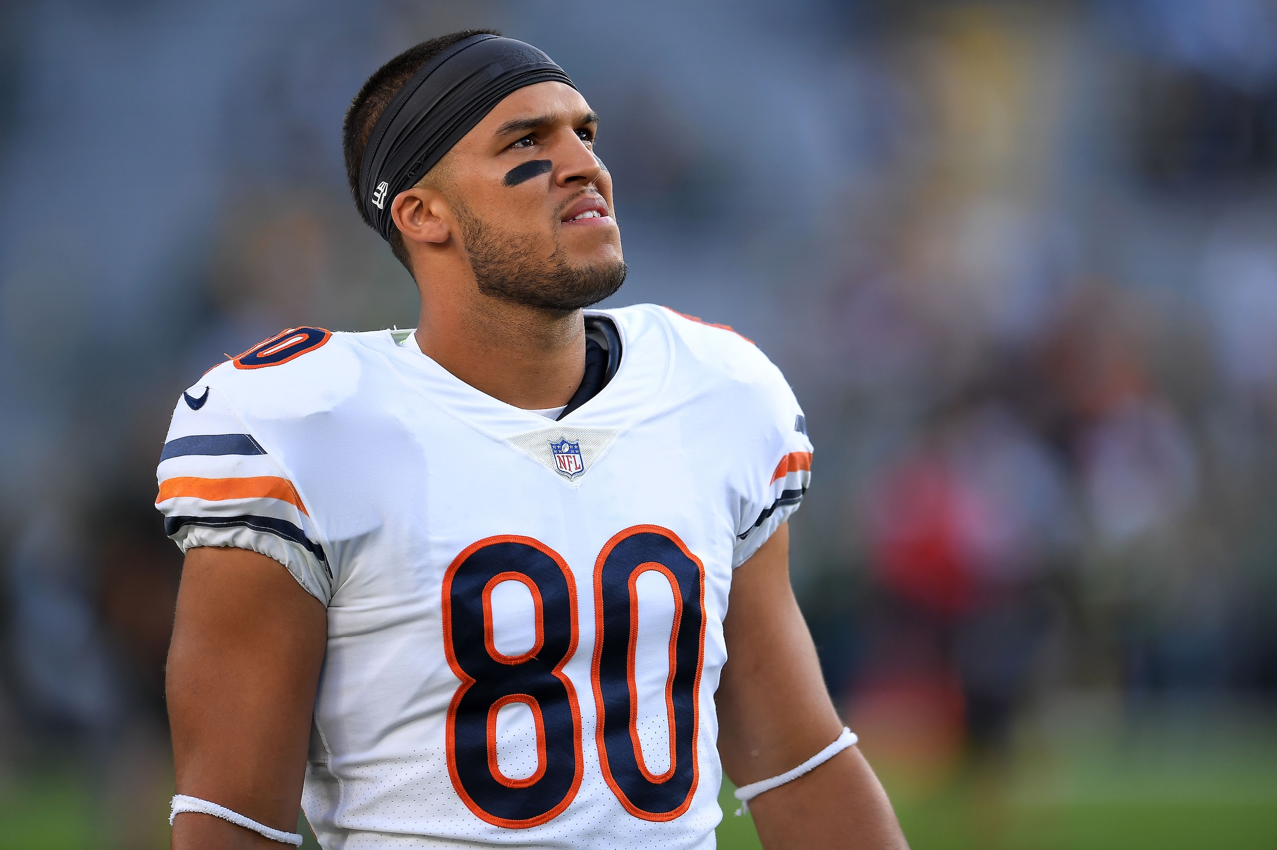 GREEN BAY, WI - SEPTEMBER 09:  Trey Burton #80 of the Chicago Bears participates in warmups prior to a game against the Green Bay Packers at Lambeau Field on September 9, 2018 in Green Bay, Wisconsin.  (Photo by Stacy Revere/Getty Images)
