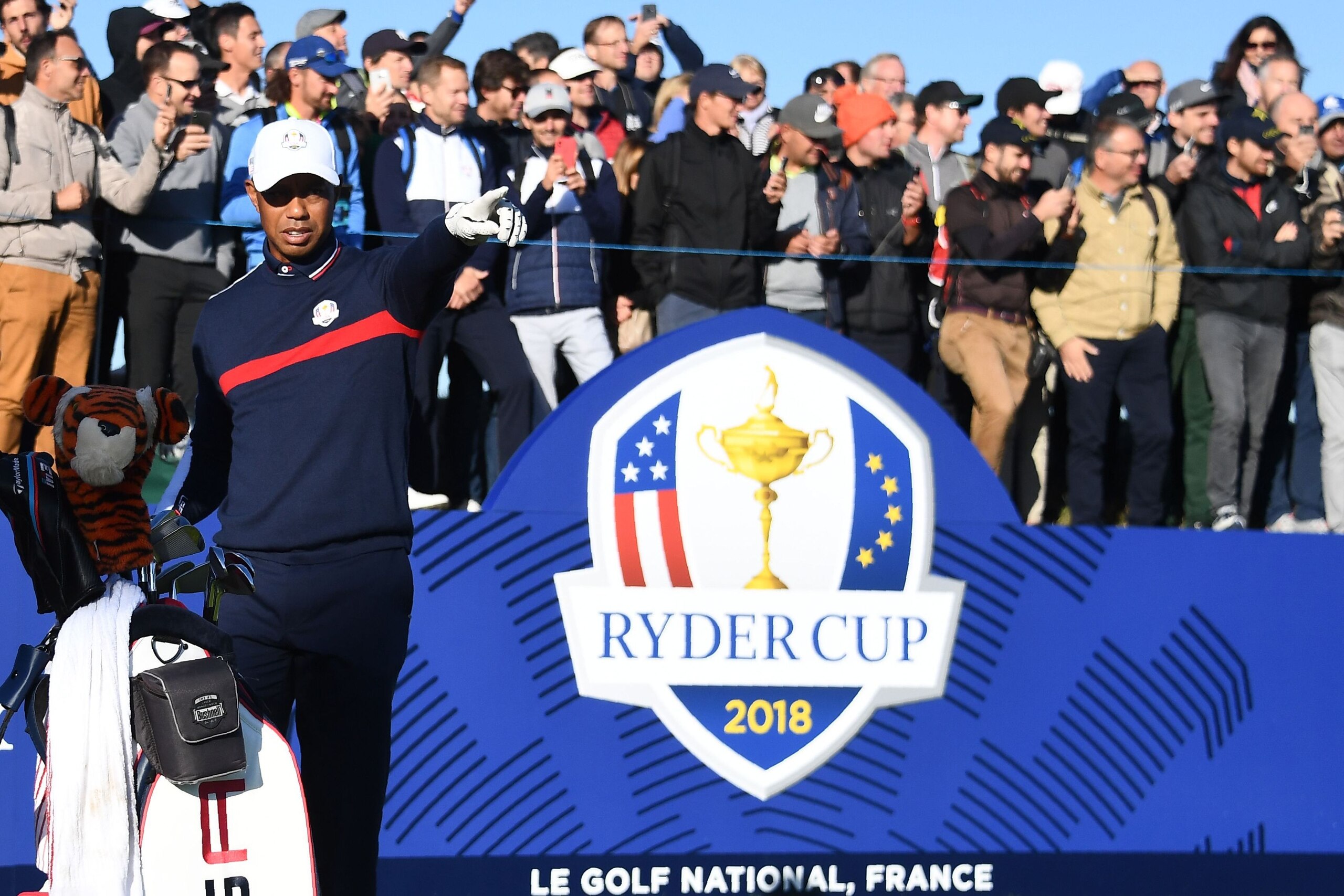 US golfer Tiger Woods gestures during a practice session ahead of the 42nd Ryder Cup at Le Golf National Course at Saint-Quentin-en-Yvelines, south-west of Paris on September 25, 2018. (Photo by FRANCK FIFE / AFP)        (Photo credit should read FRANCK F
