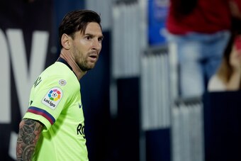MADRID, SPAIN - SEPTEMBER 26: Lionel Messi of FC Barcelona  during the La Liga Santander  match between Leganes v FC Barcelona at the Estadio Municipal de Butarque on September 26, 2018 in Madrid Spain (Photo by David S. Bustamante/Soccrates/Getty Images)